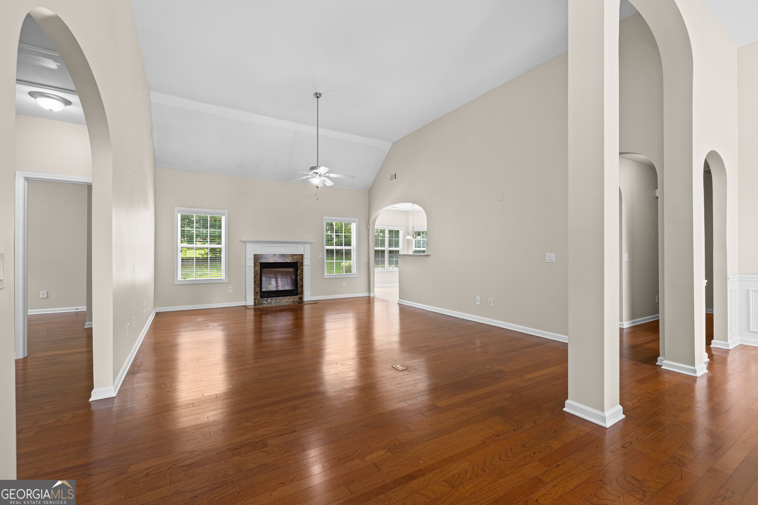 8004 Larksview Drive Property Photo 14