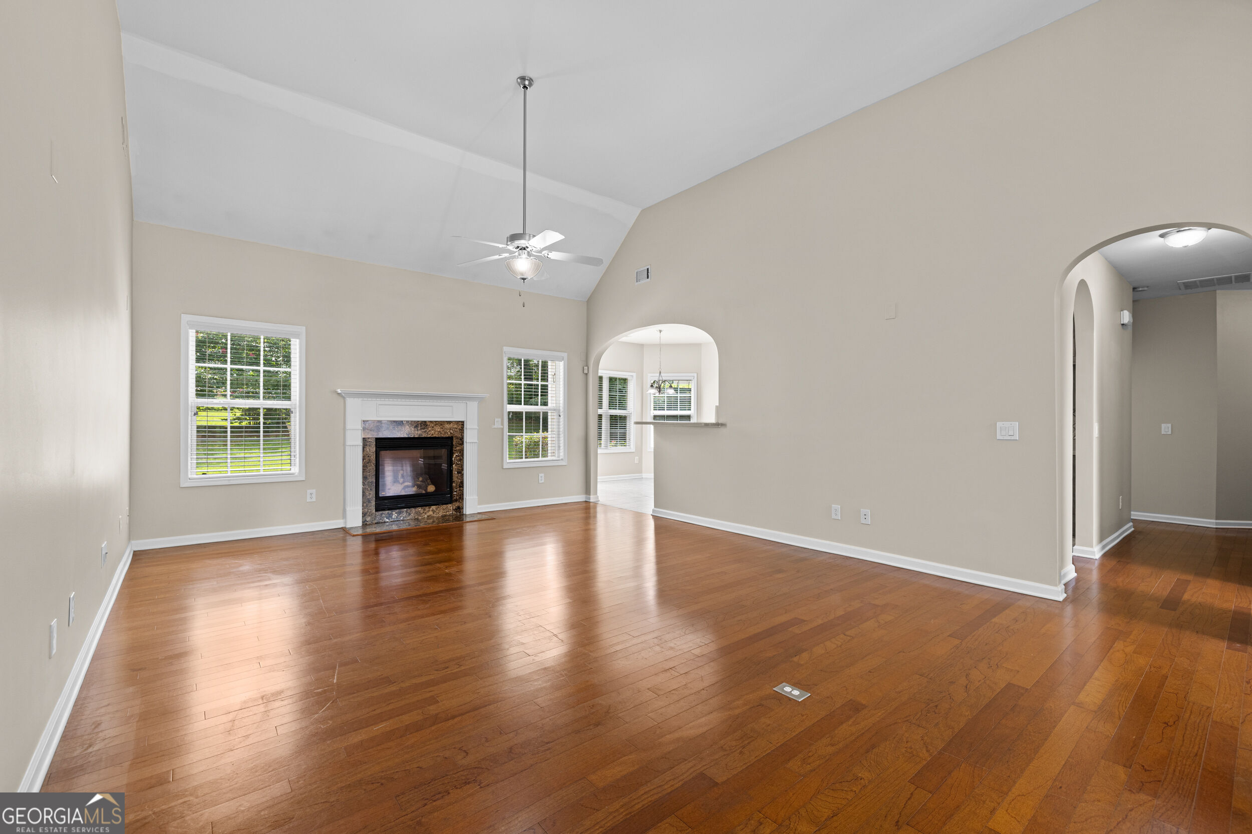 8004 Larksview Drive Property Photo 16