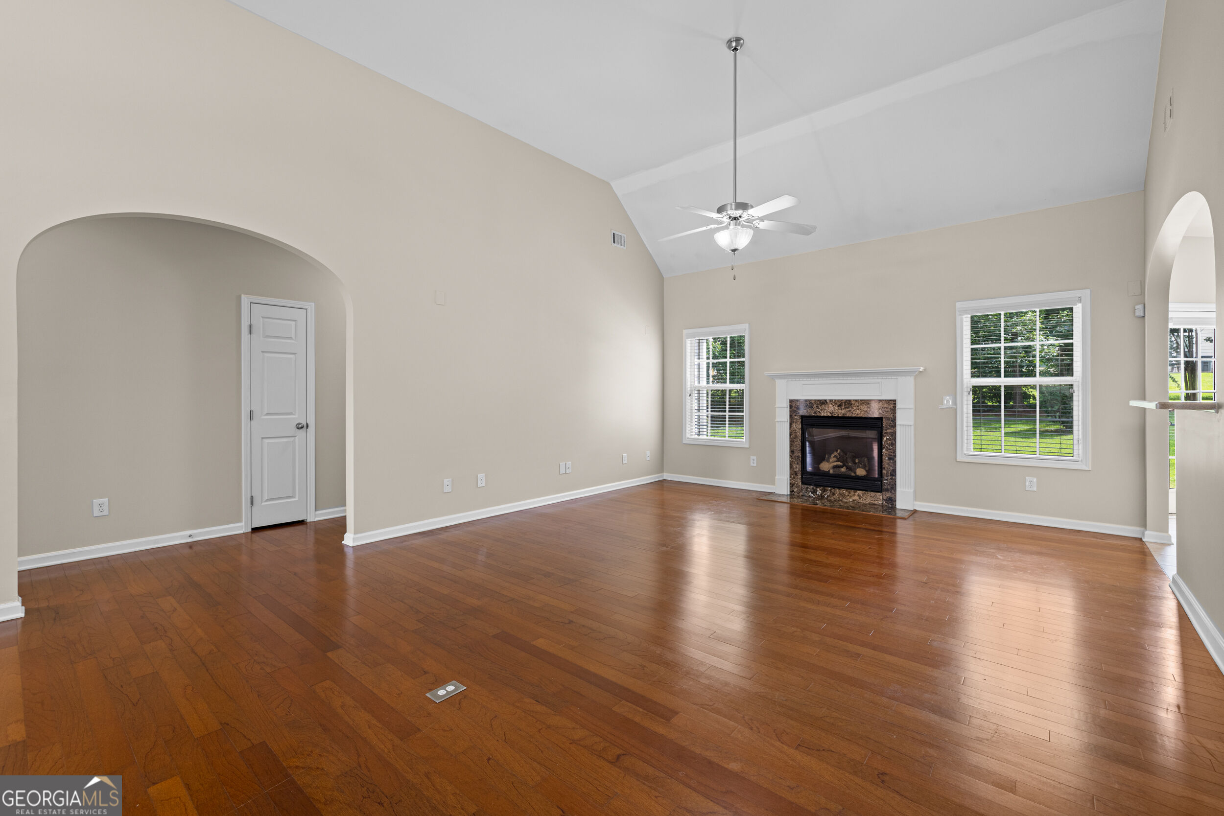 8004 Larksview Drive Property Photo 17