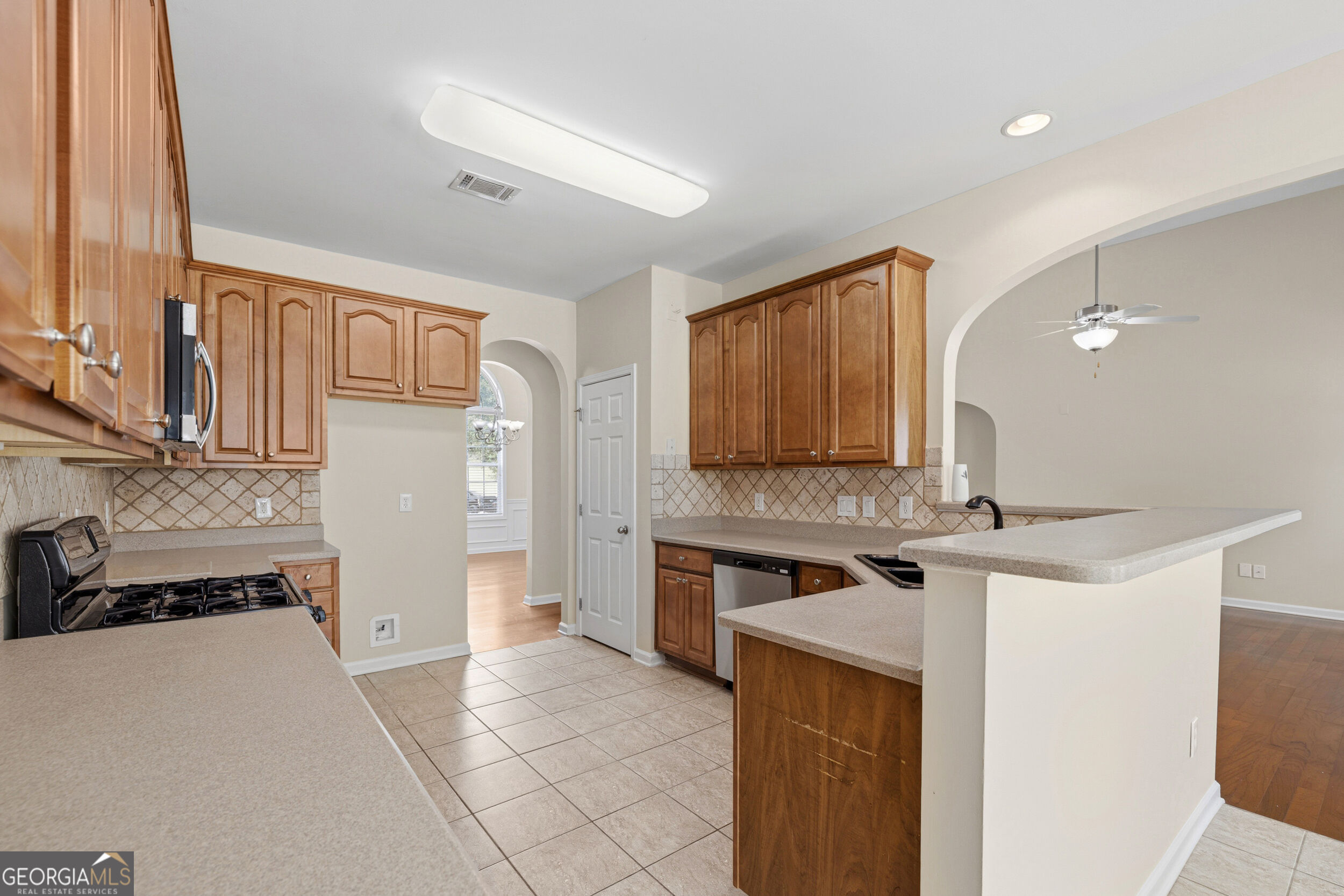 8004 Larksview Drive Property Photo 22