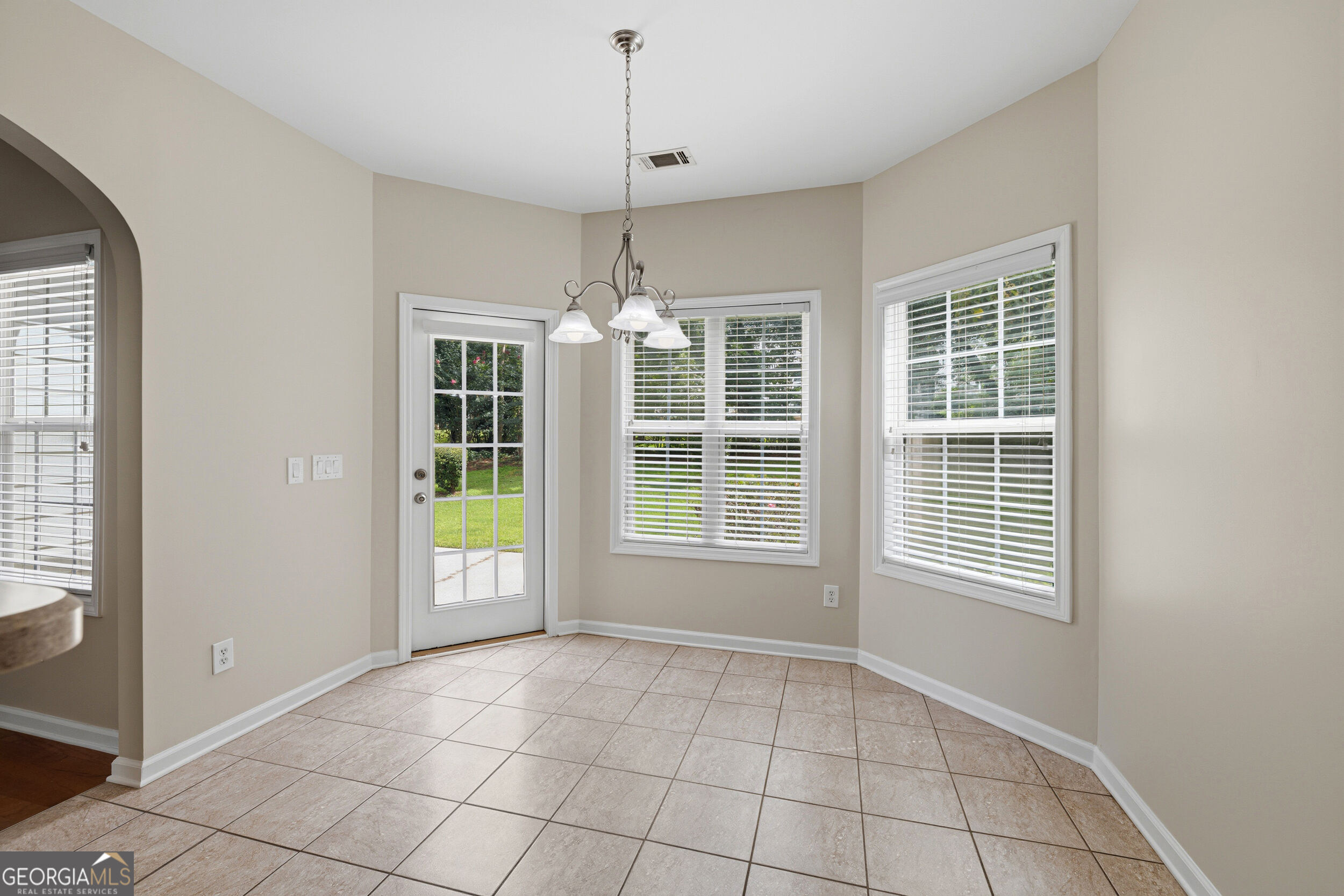 8004 Larksview Drive Property Photo 30