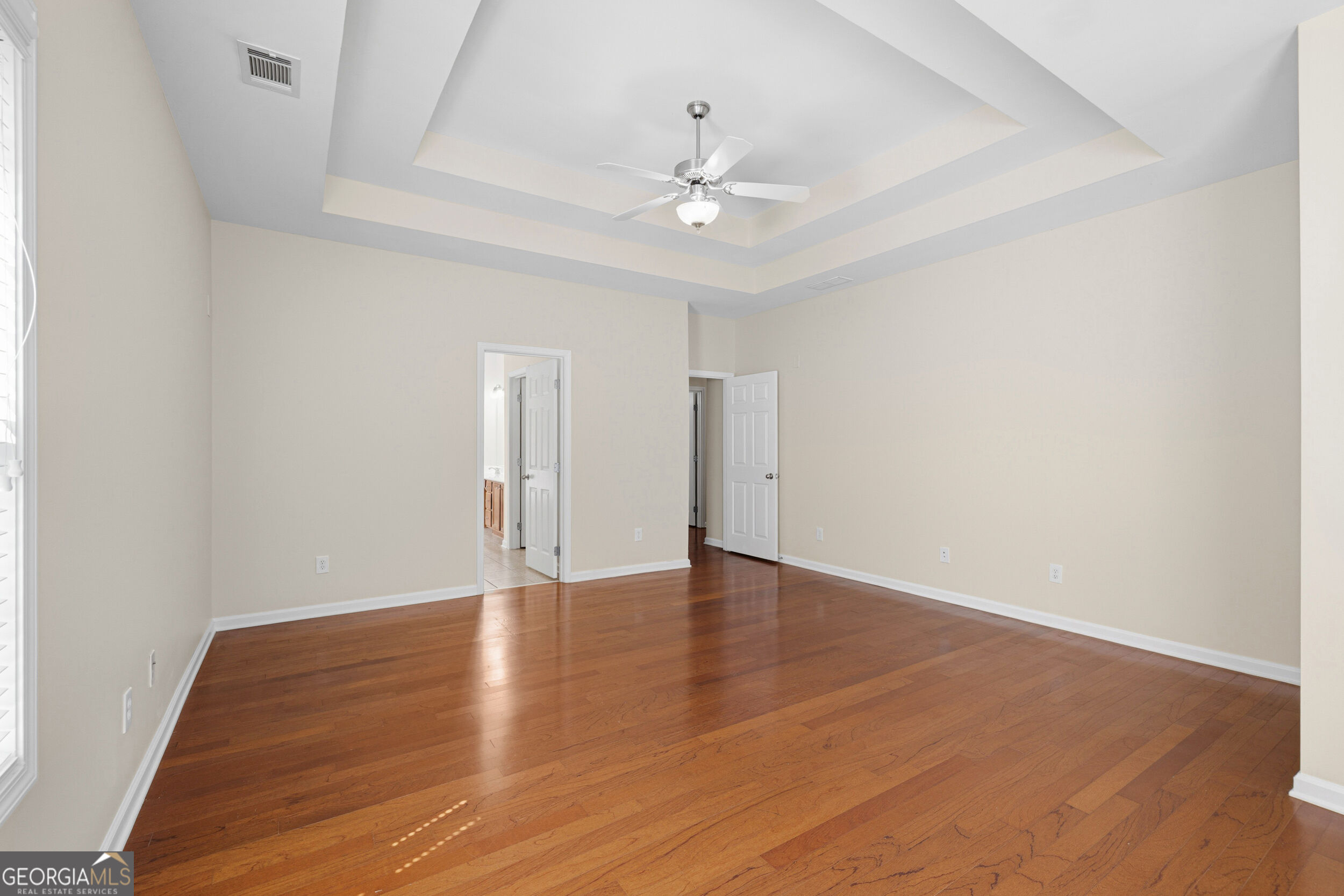 8004 Larksview Drive Property Photo 33