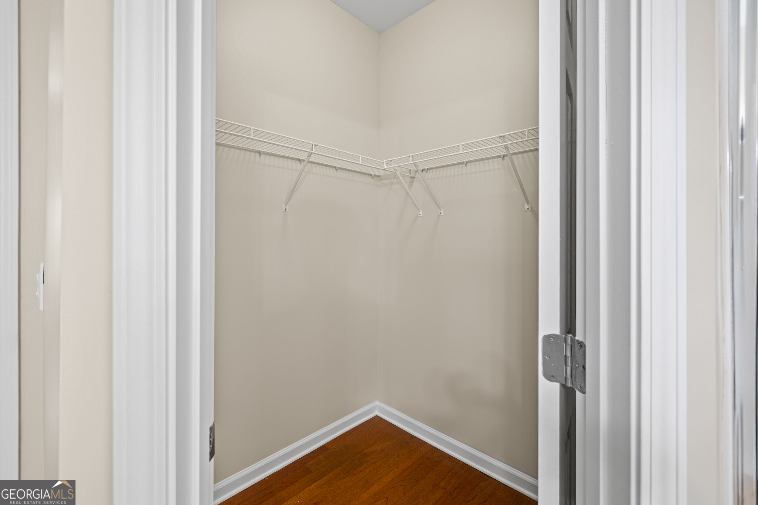 8004 Larksview Drive Property Photo 38