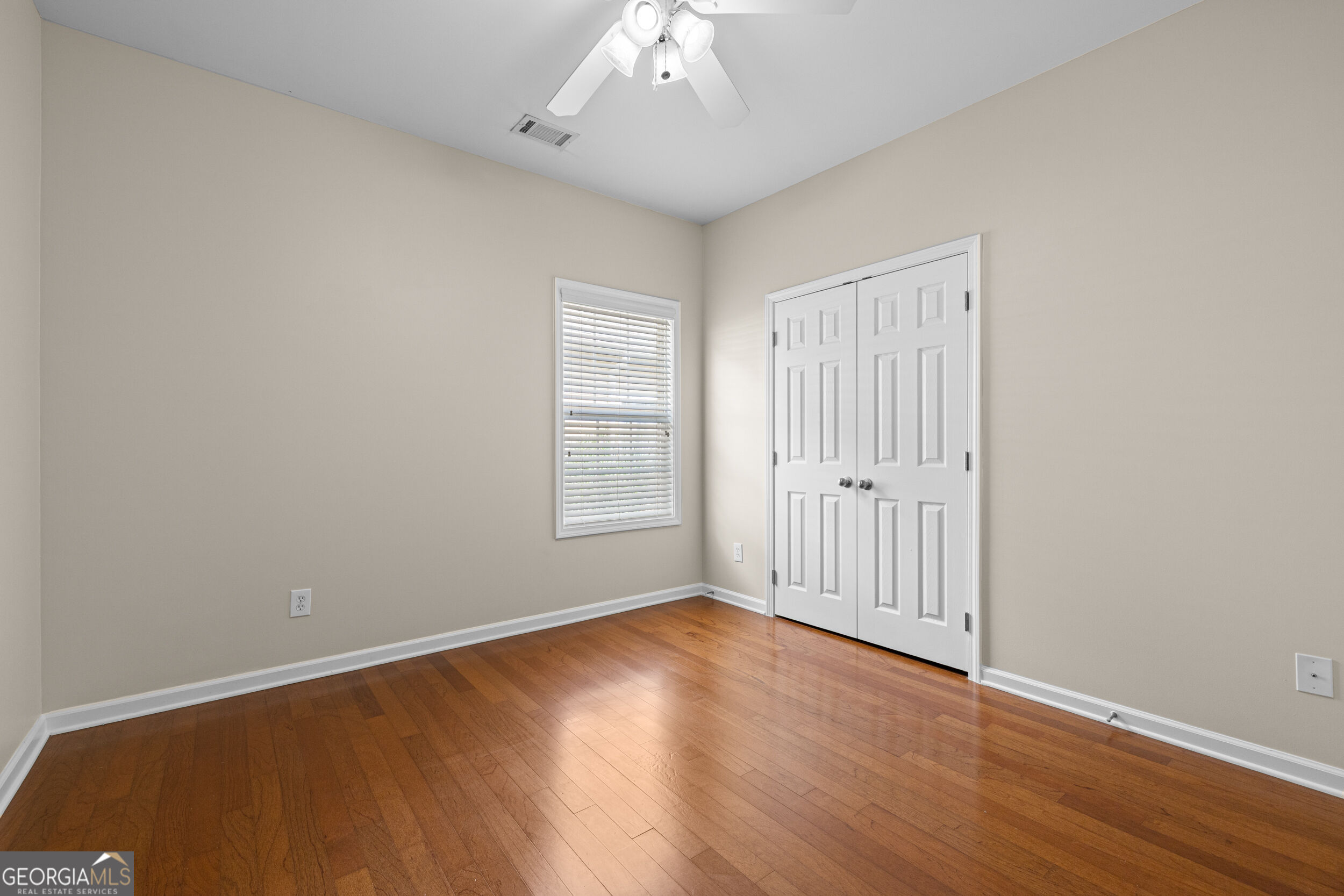 8004 Larksview Drive Property Photo 47