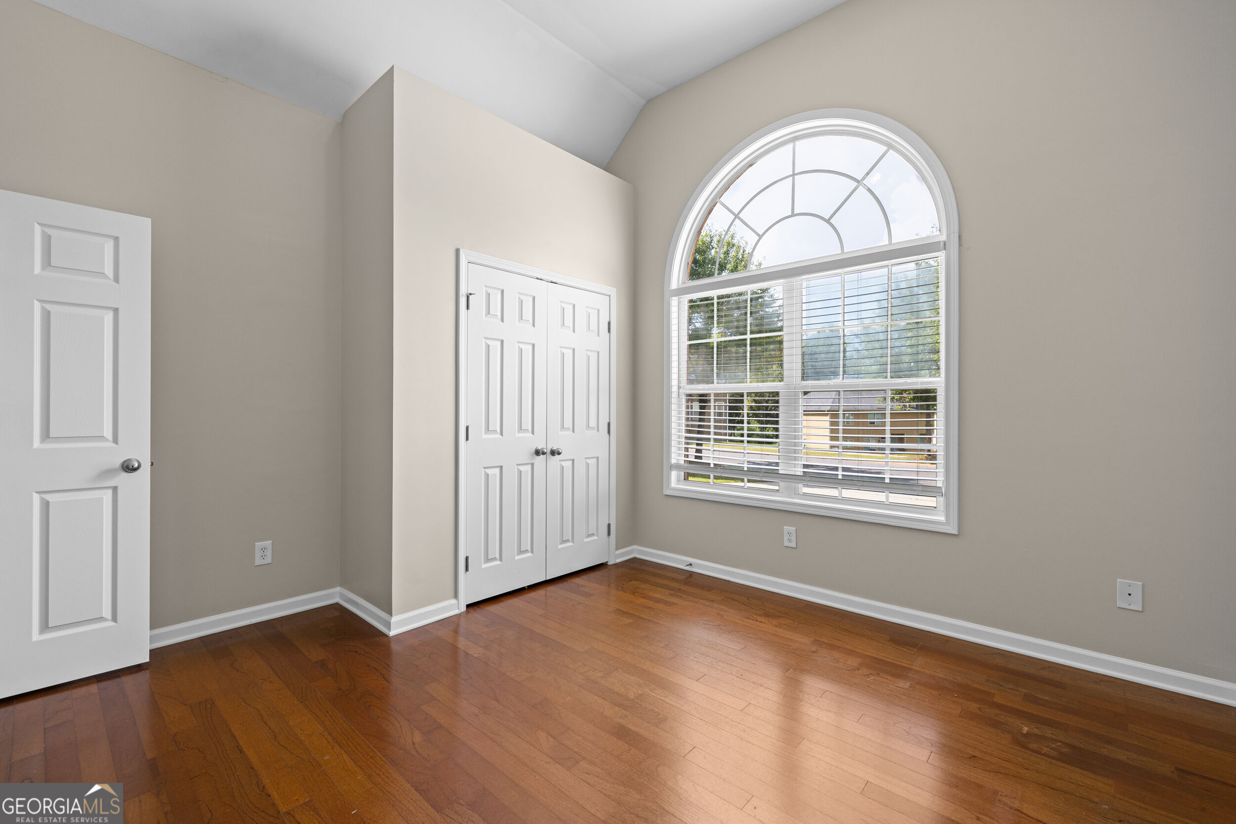 8004 Larksview Drive Property Photo 48