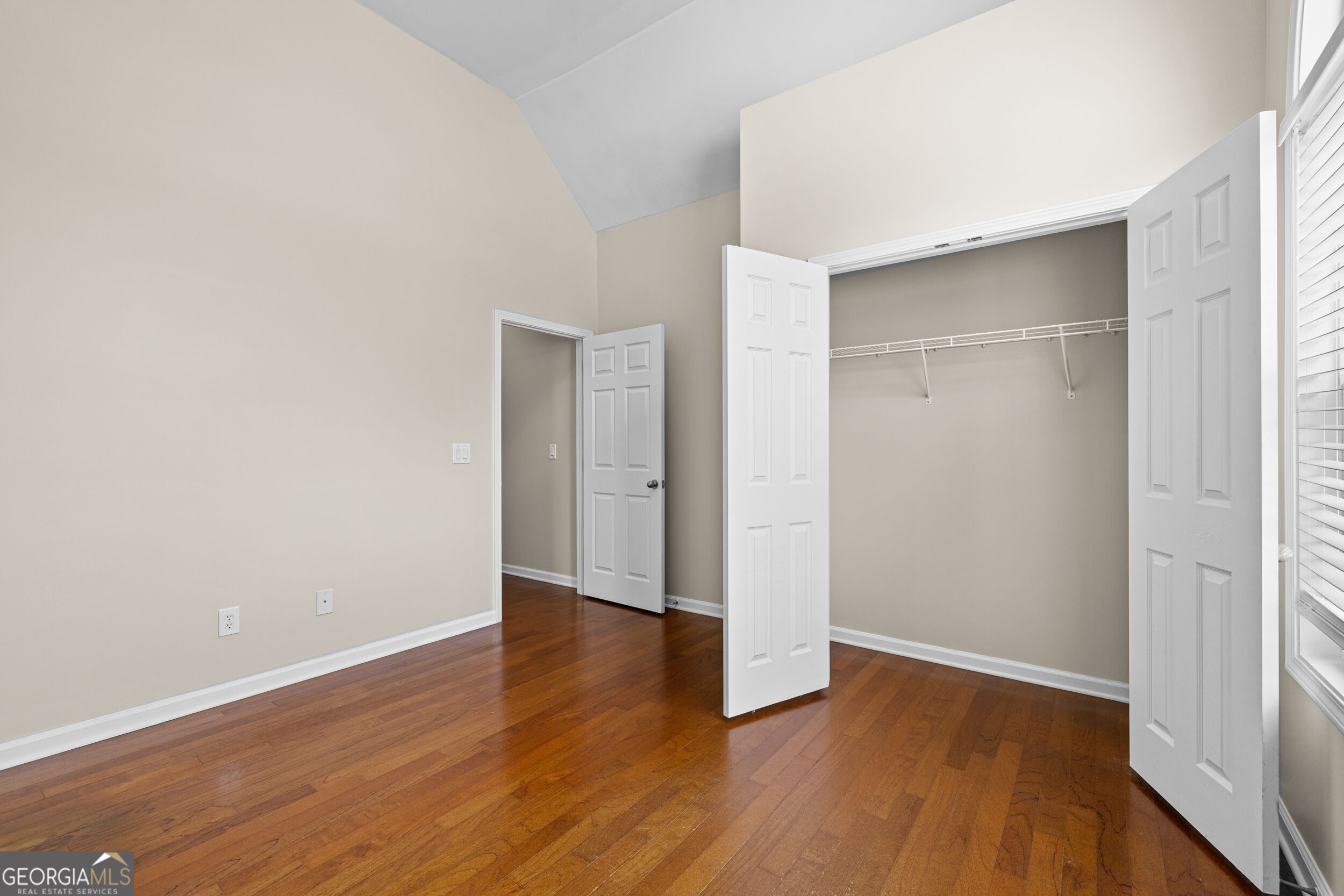 8004 Larksview Drive Property Photo 49