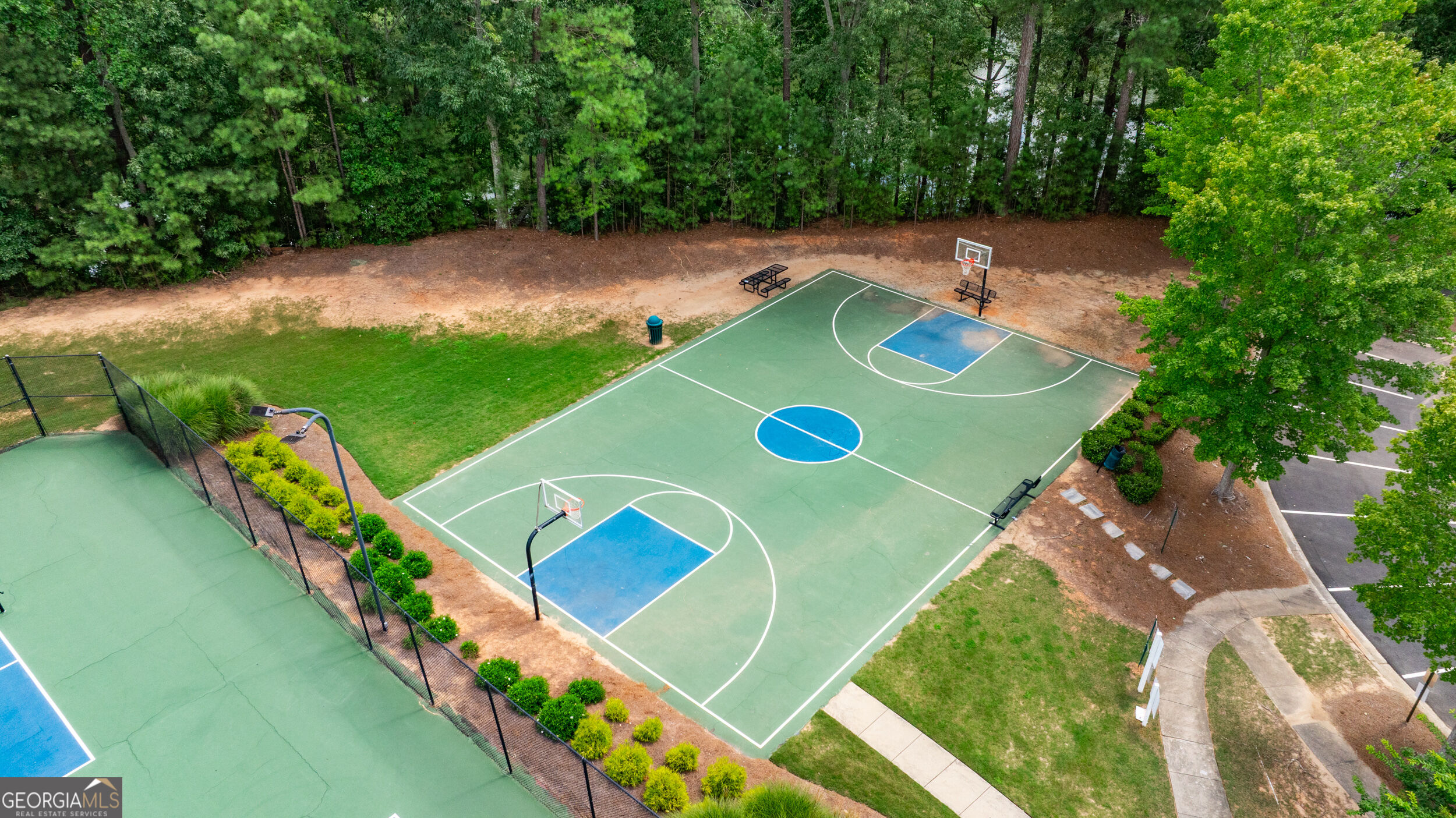 8004 Larksview Drive Property Photo 69