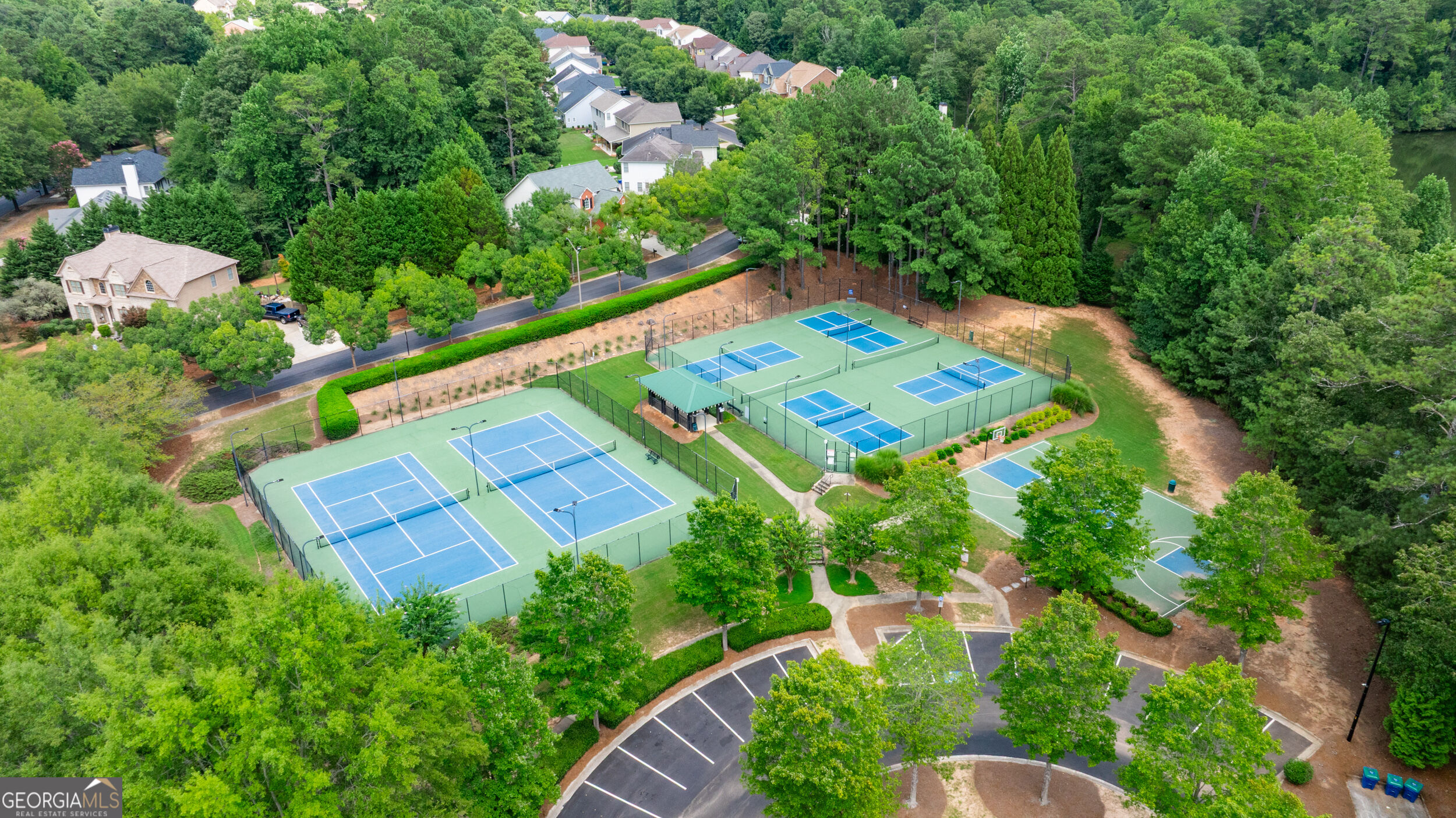 8004 Larksview Drive Property Photo 72