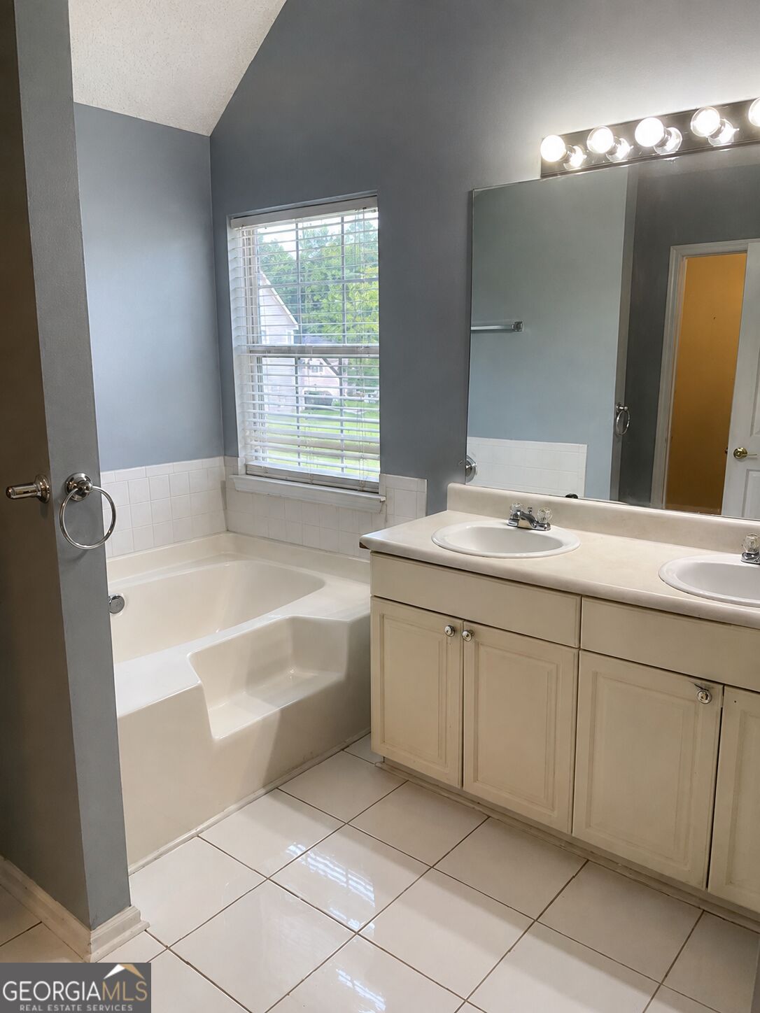 35 Willow Oak Way Property Photo 23