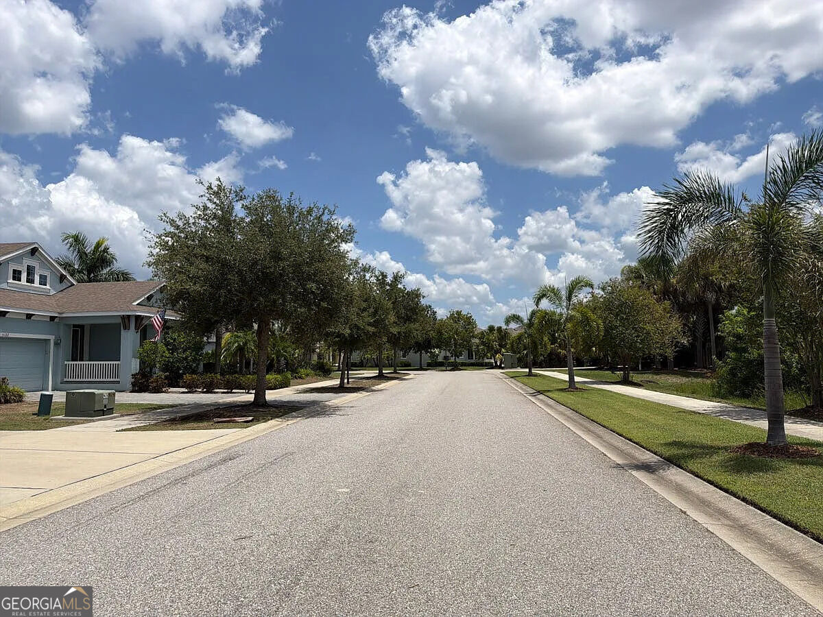 5118 Coastal Scene Drive Property Photo 4