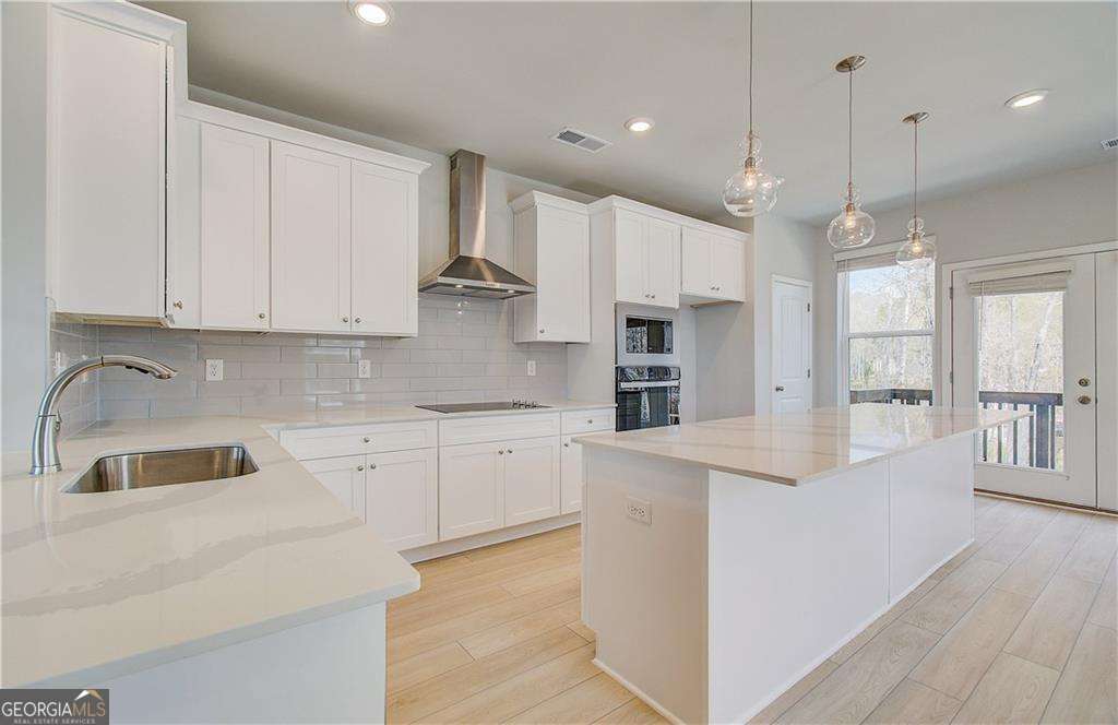 2814 Daybreak Lane Property Photo 8
