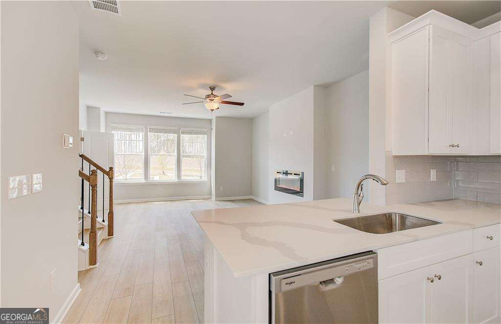 2814 Daybreak Lane Property Photo 14