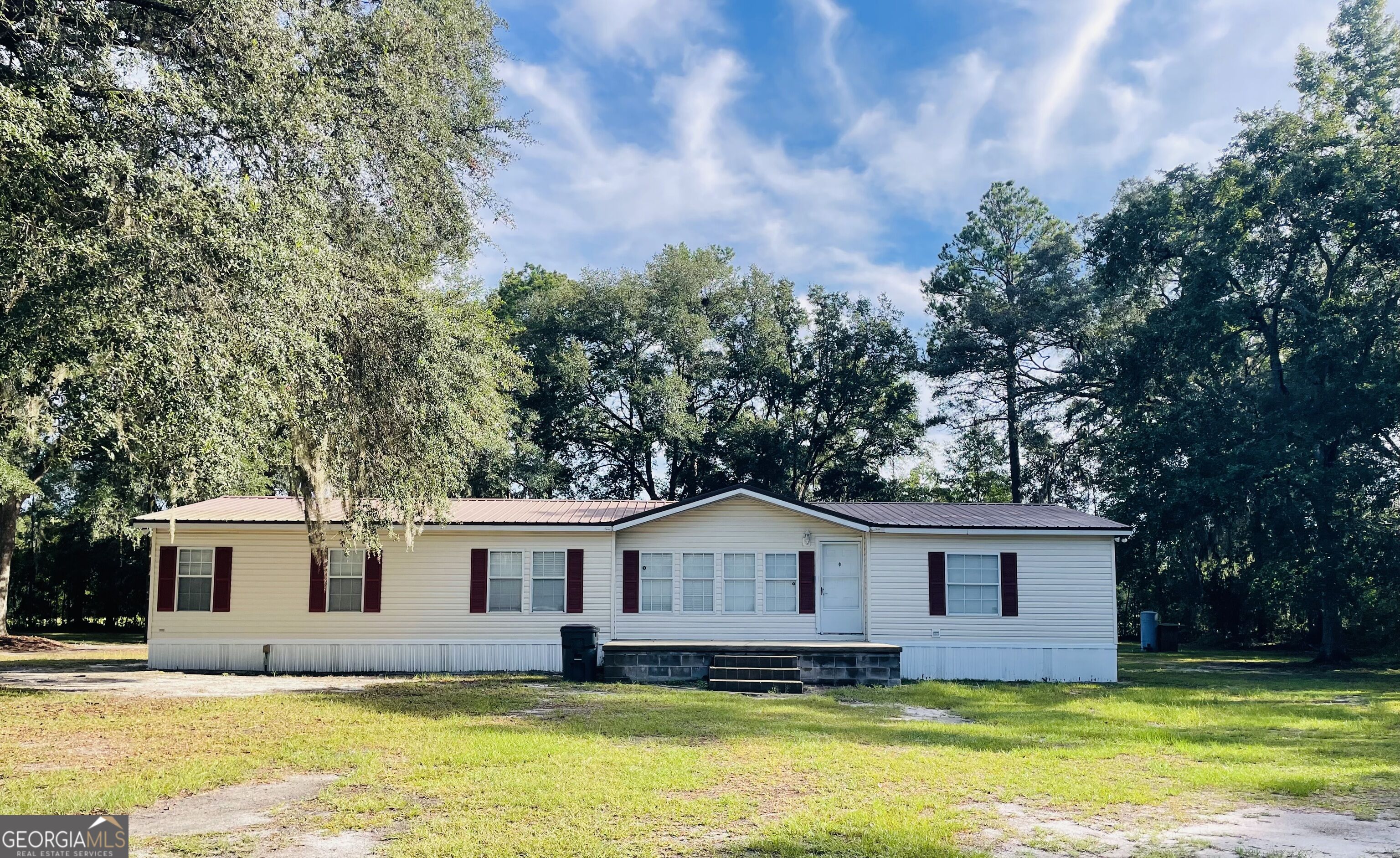 685 Holmes Theus Road Ne Property Photo 1