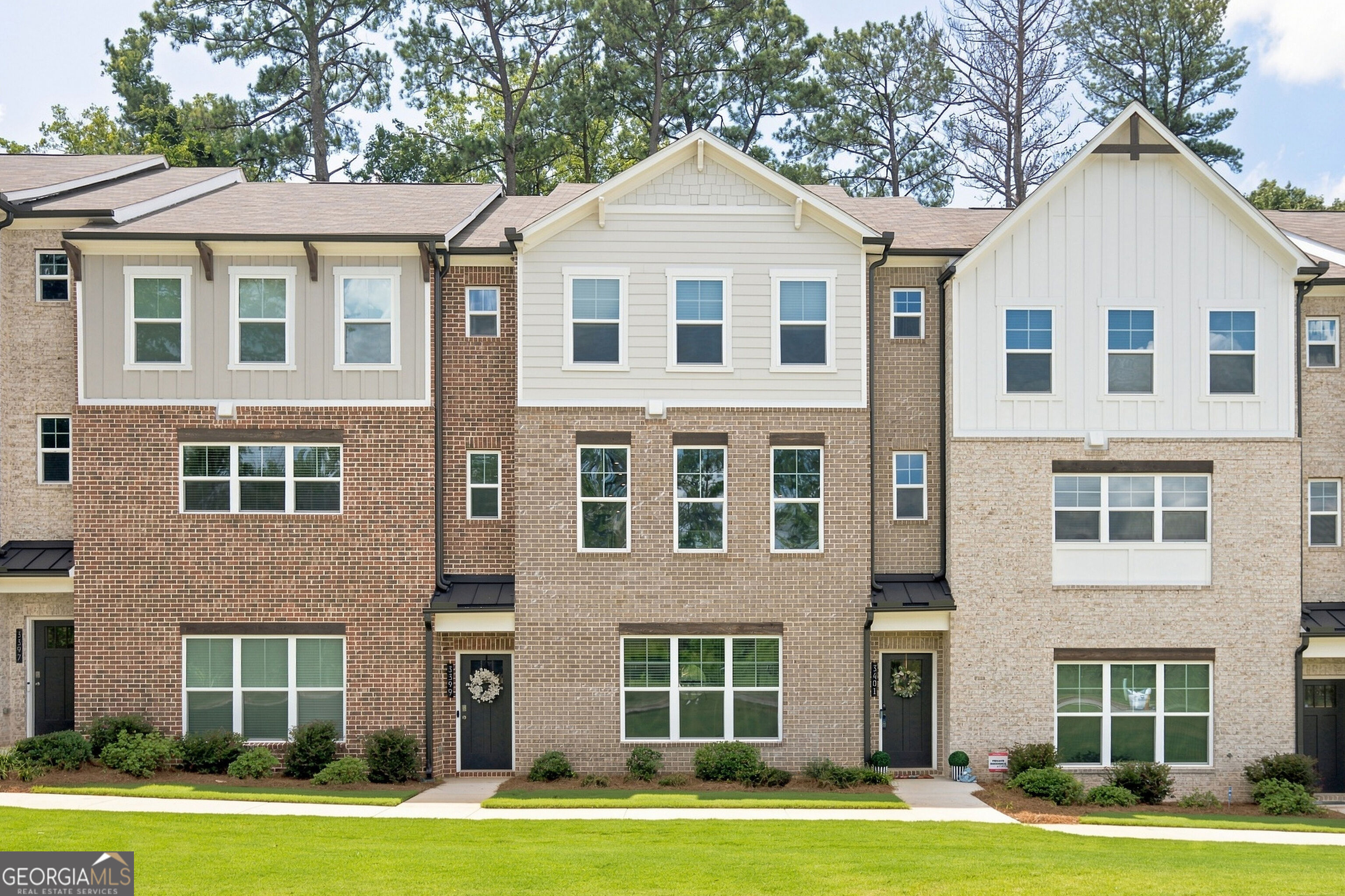 3401 Catalan Alley