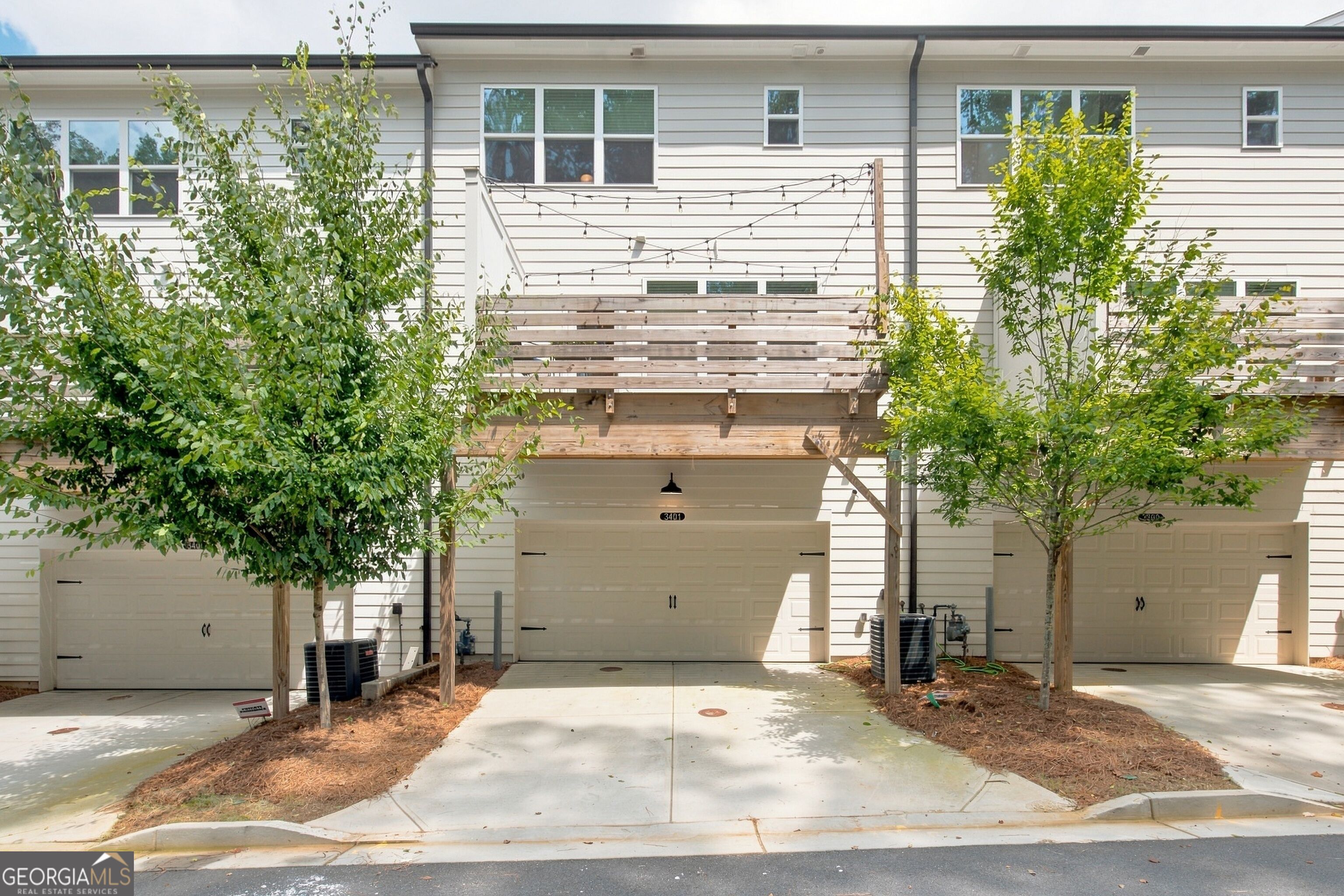 3401 Catalan Alley Property Photo 3