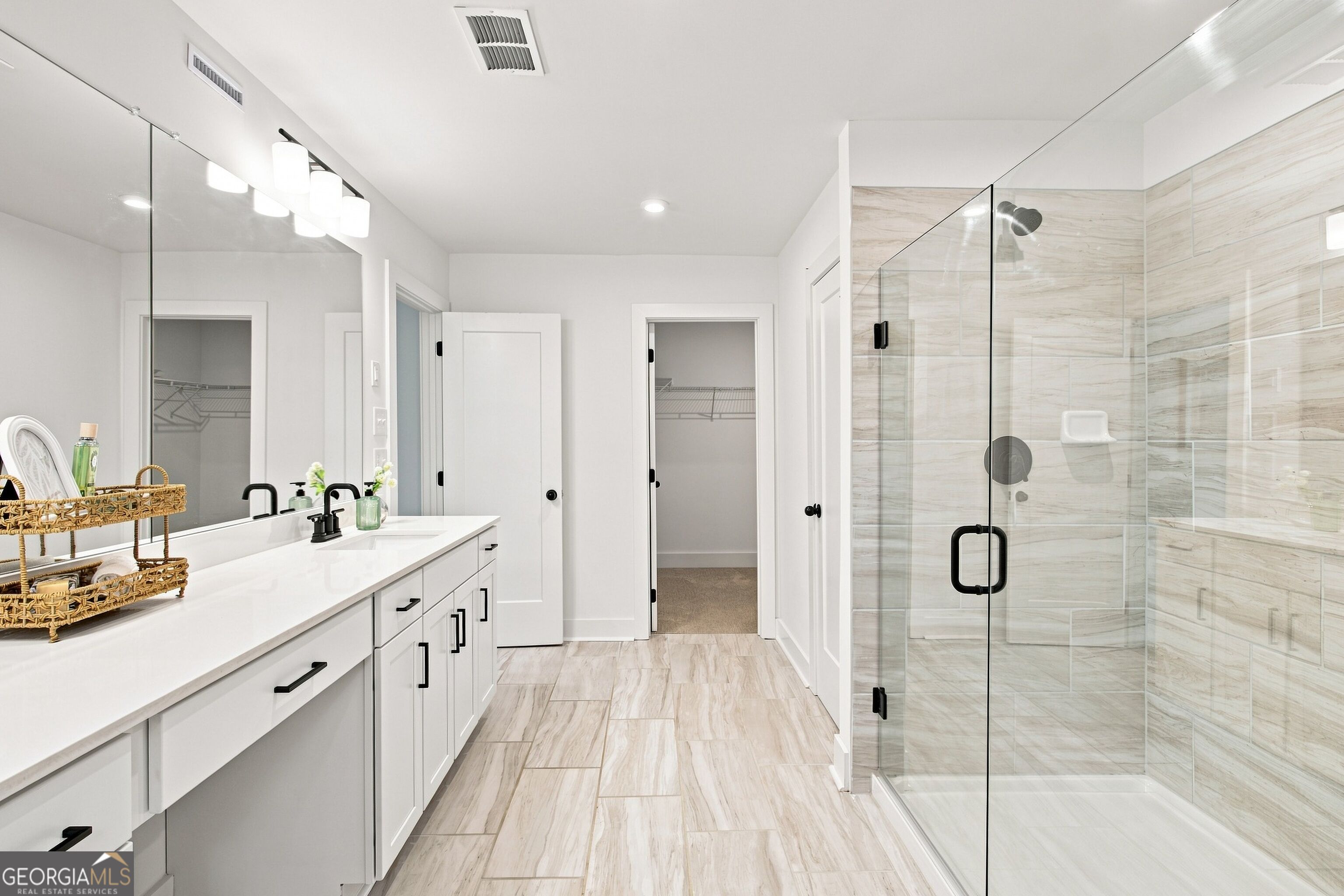 3401 Catalan Alley Property Photo 34