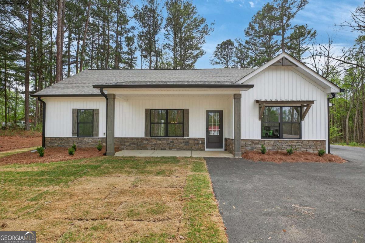 299 Relay Road Property Photo 2