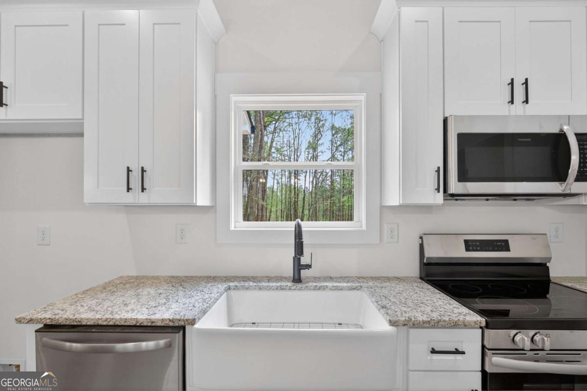 299 Relay Road Property Photo 16