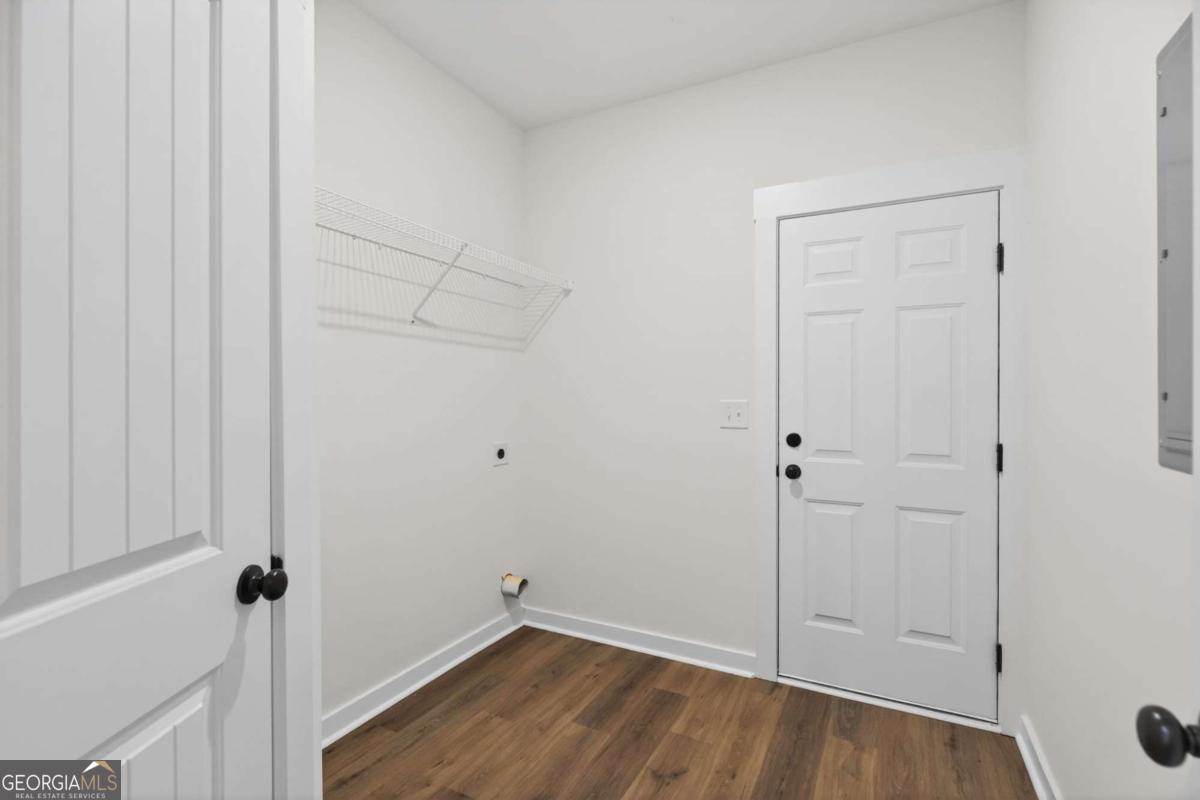 299 Relay Road Property Photo 19