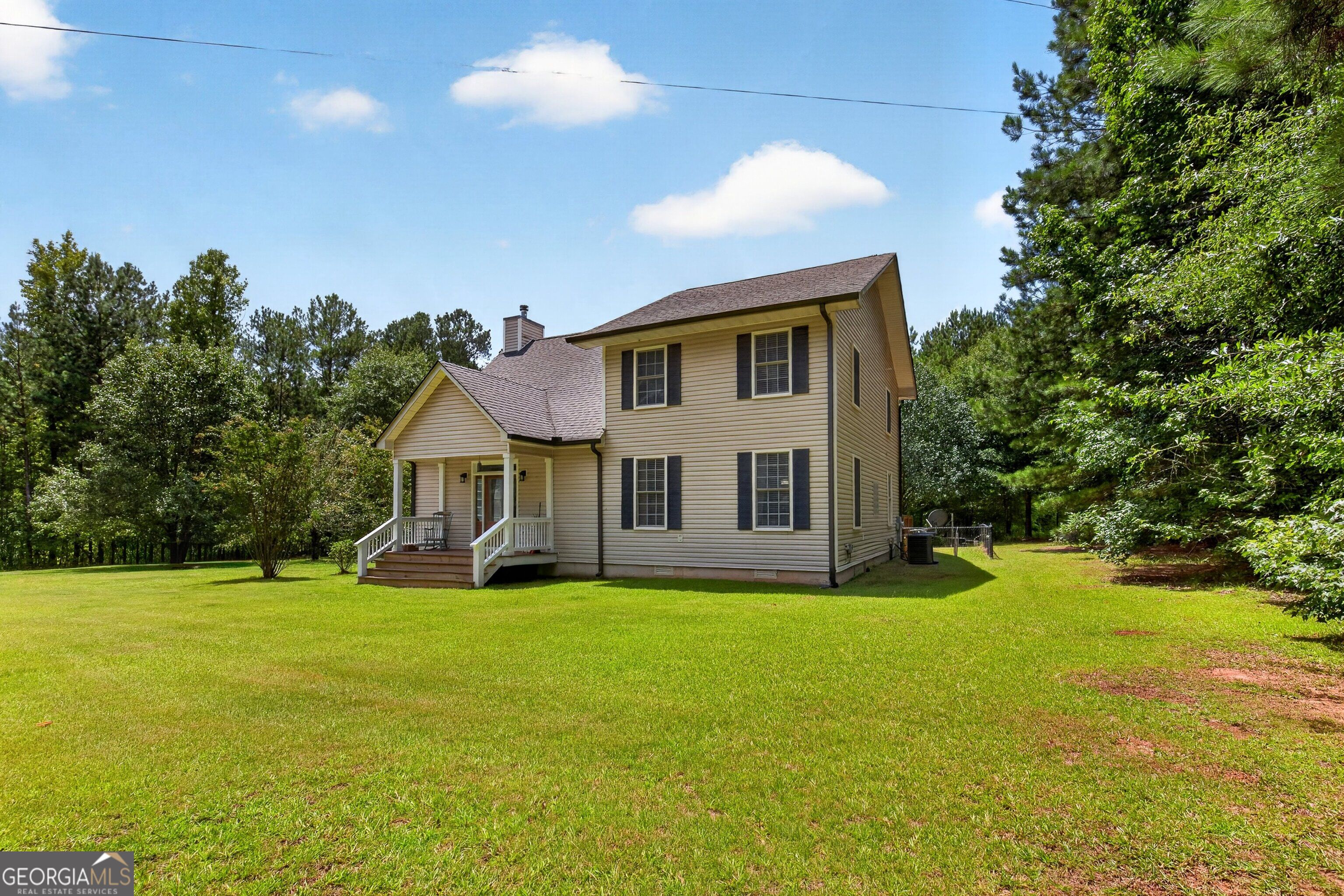 223 Strickland Drive Property Photo 5