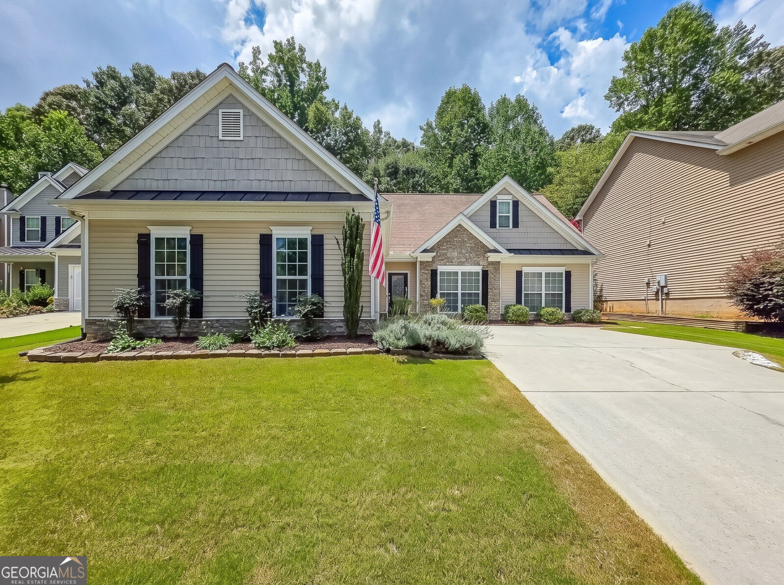 728 Austin Creek Drive Property Photo 1