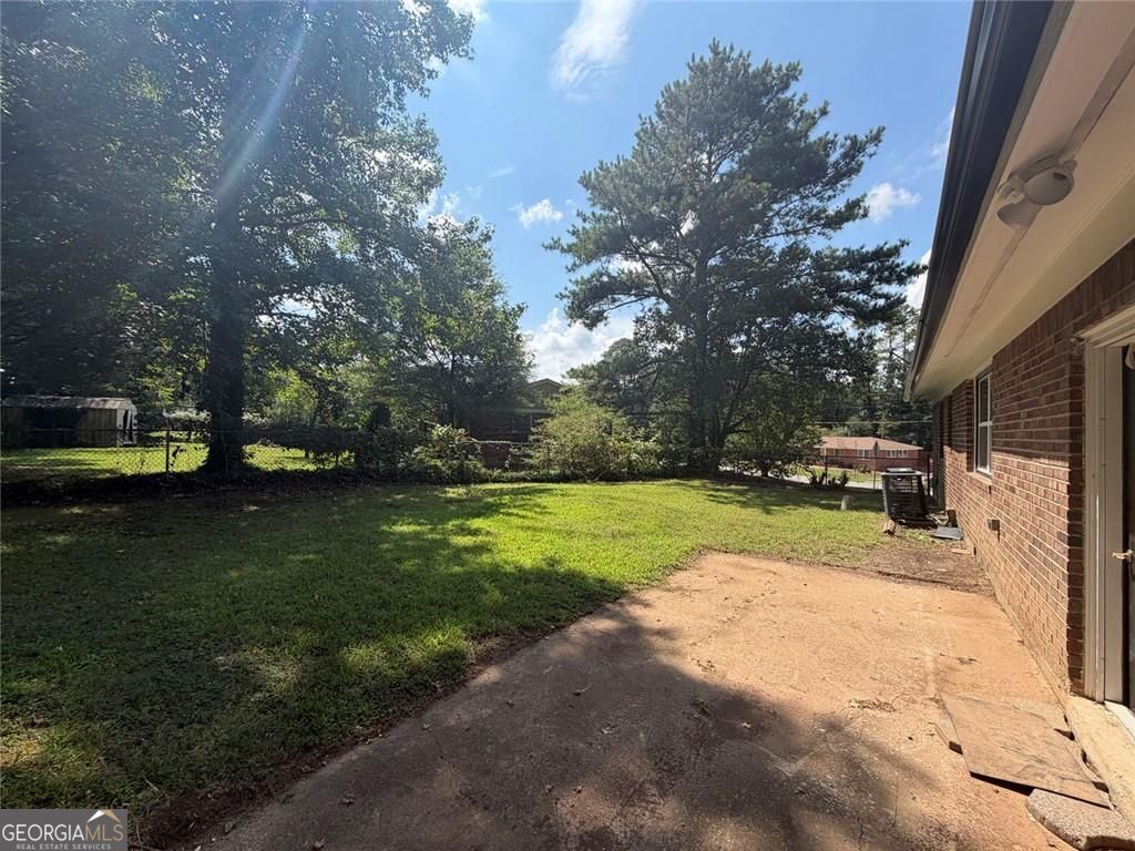 1633 Slate Road Property Photo 3