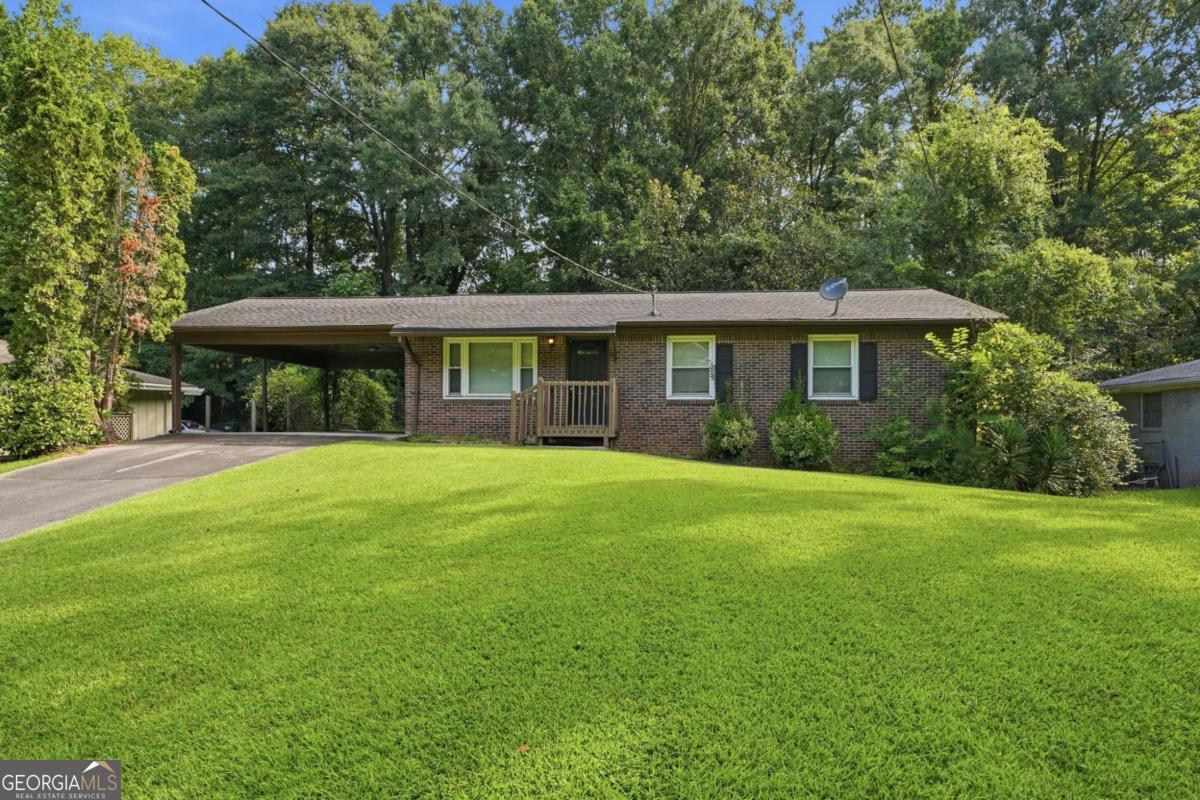928 Magna Carta Drive Nw Property Photo 1