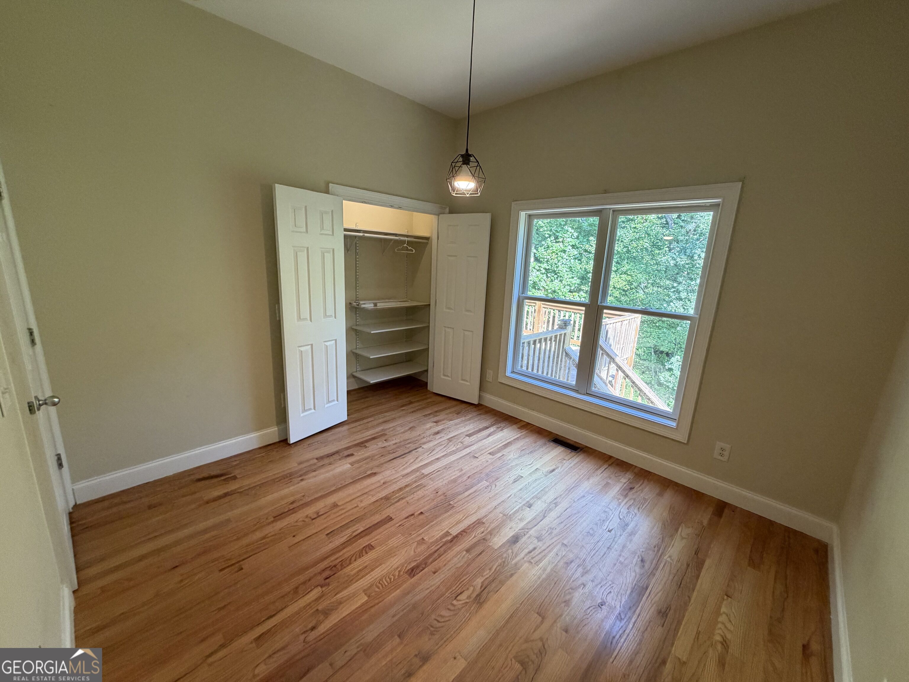318 Waterford Circle Property Photo 26