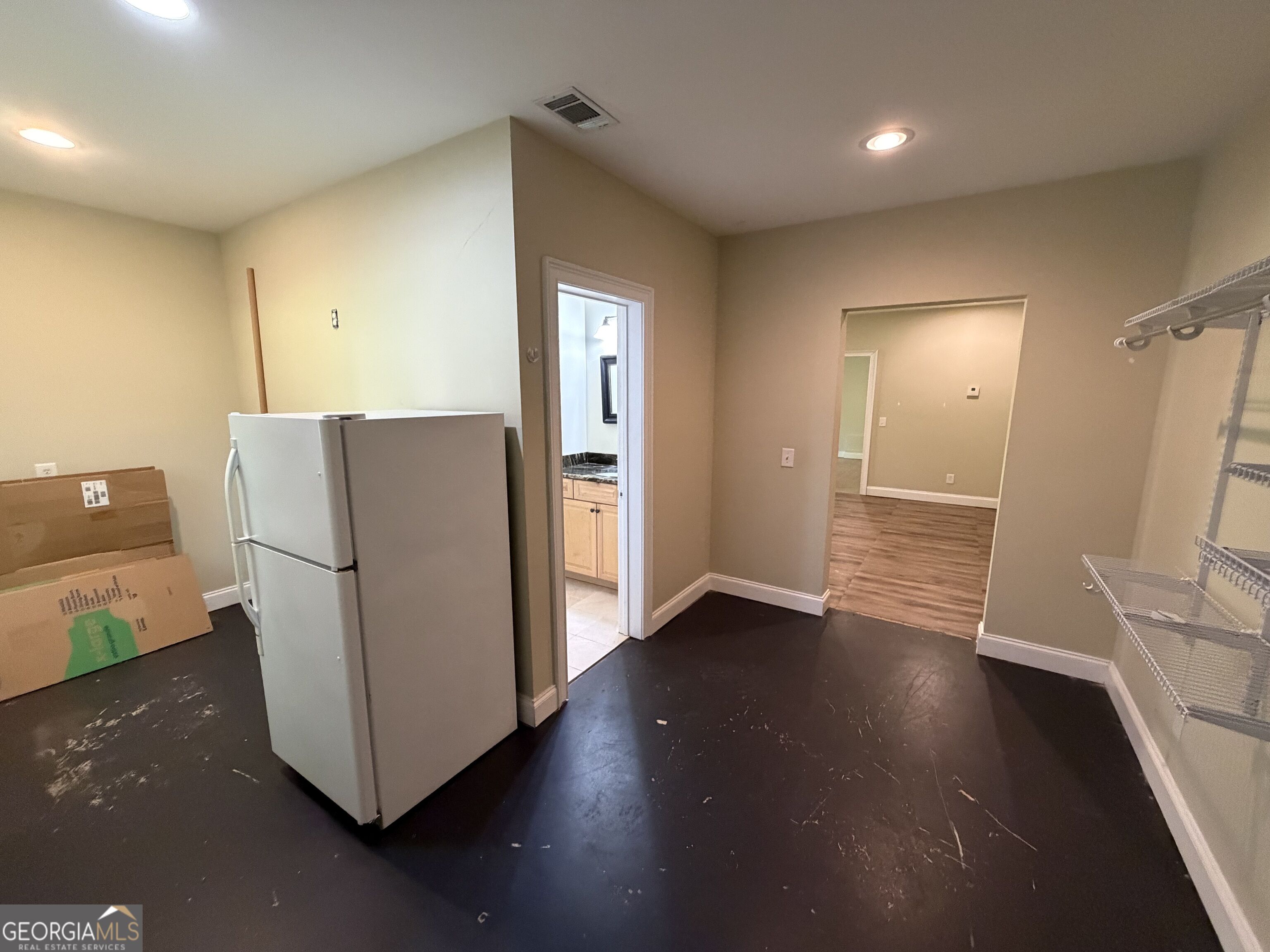 318 Waterford Circle Property Photo 43