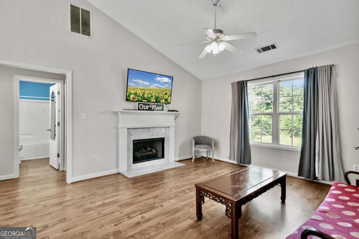 170 Shenandoah Drive Property Photo 5