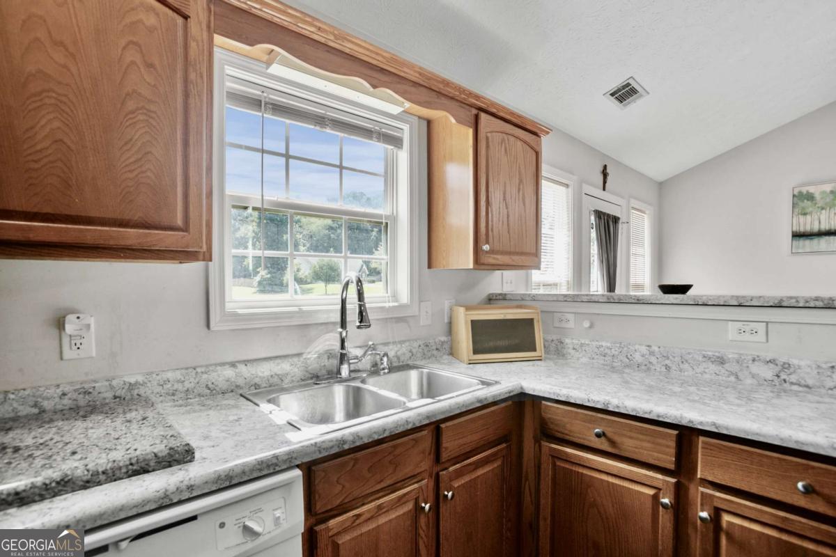 170 Shenandoah Drive Property Photo 13