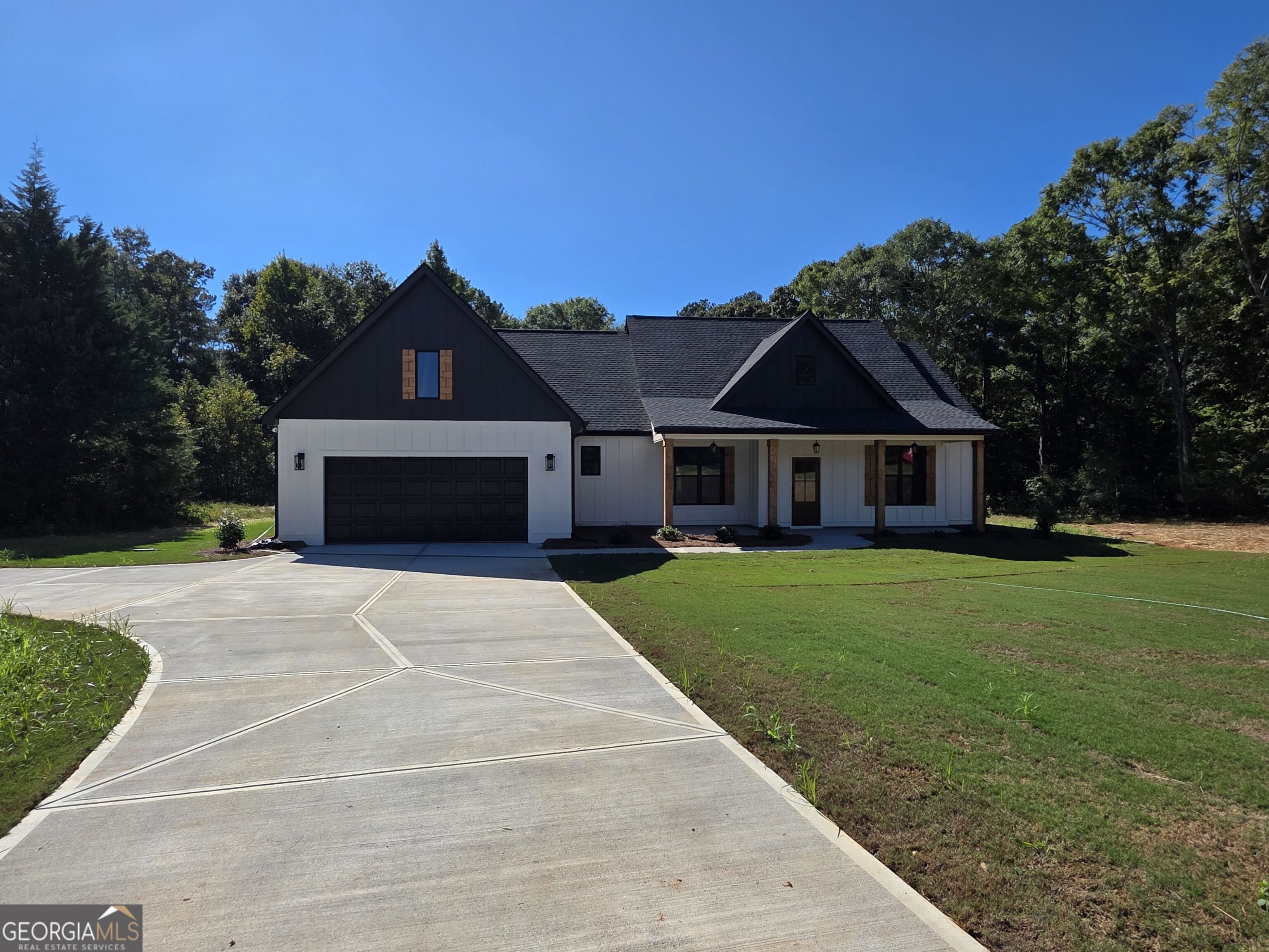 468 Bob Thomas Road Property Photo 1