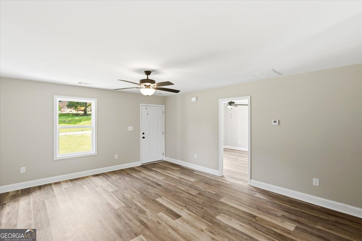 400 Woodhaven Road Property Photo 6