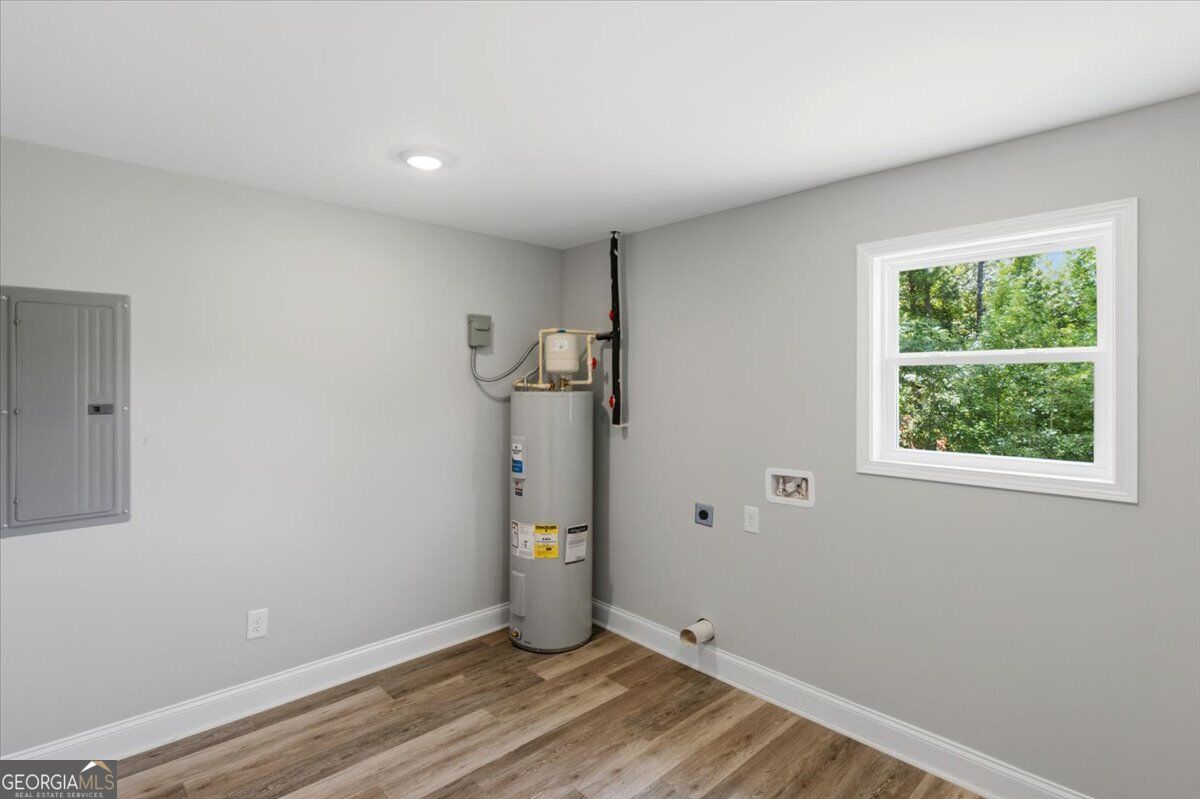 400 Woodhaven Road Property Photo 12