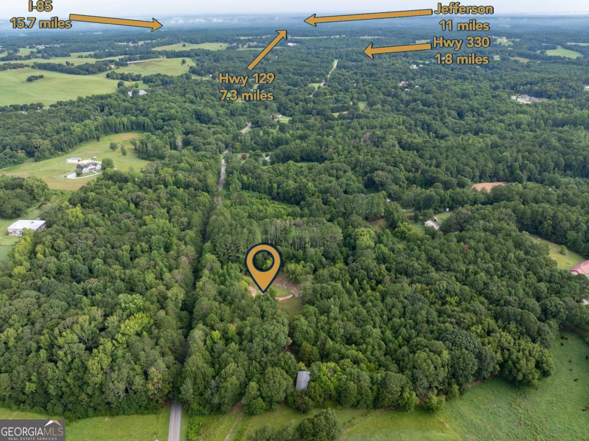 208 Arnold Road Se Property Photo 2
