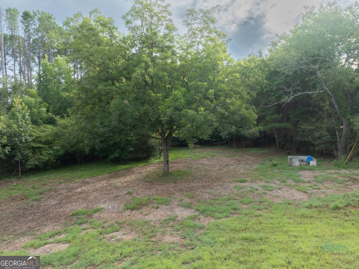 208 Arnold Road Se Property Photo 11