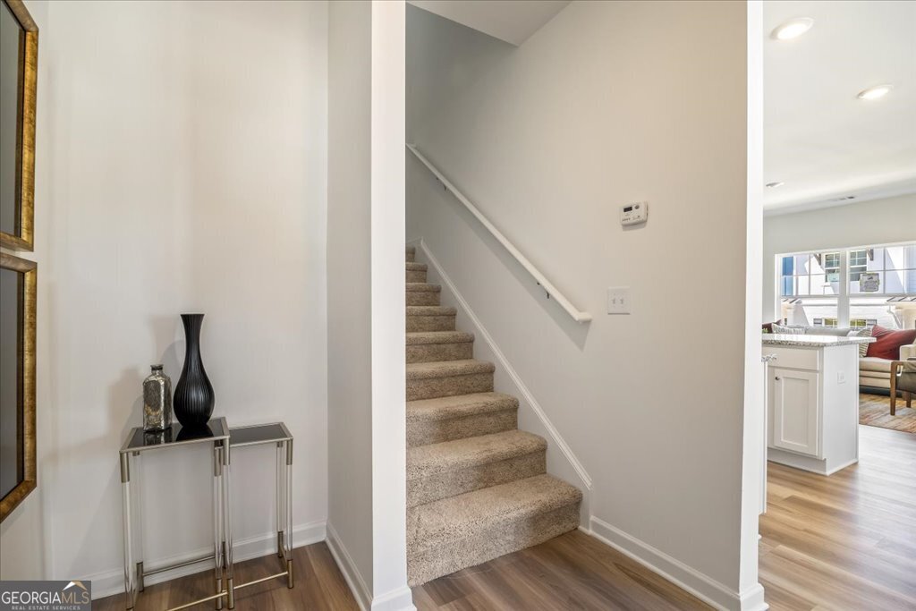 1565 Salem Drive # 87 Property Photo 11