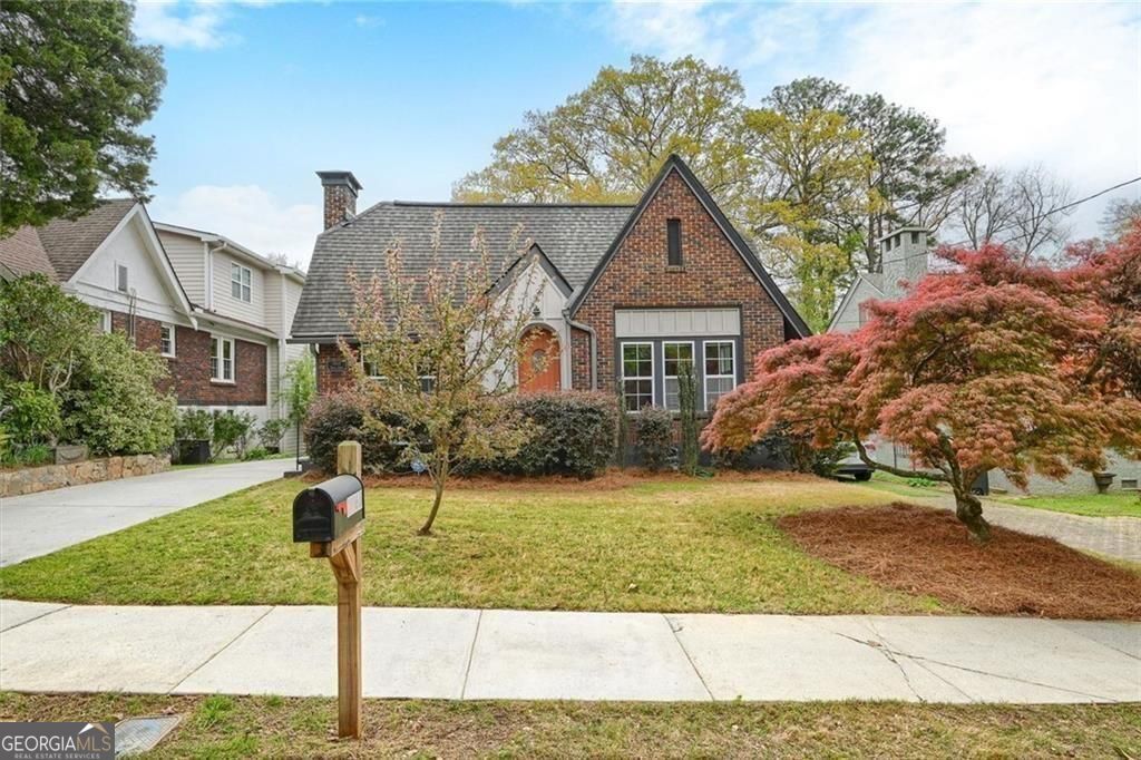 1968 Walker Avenue Property Photo 2