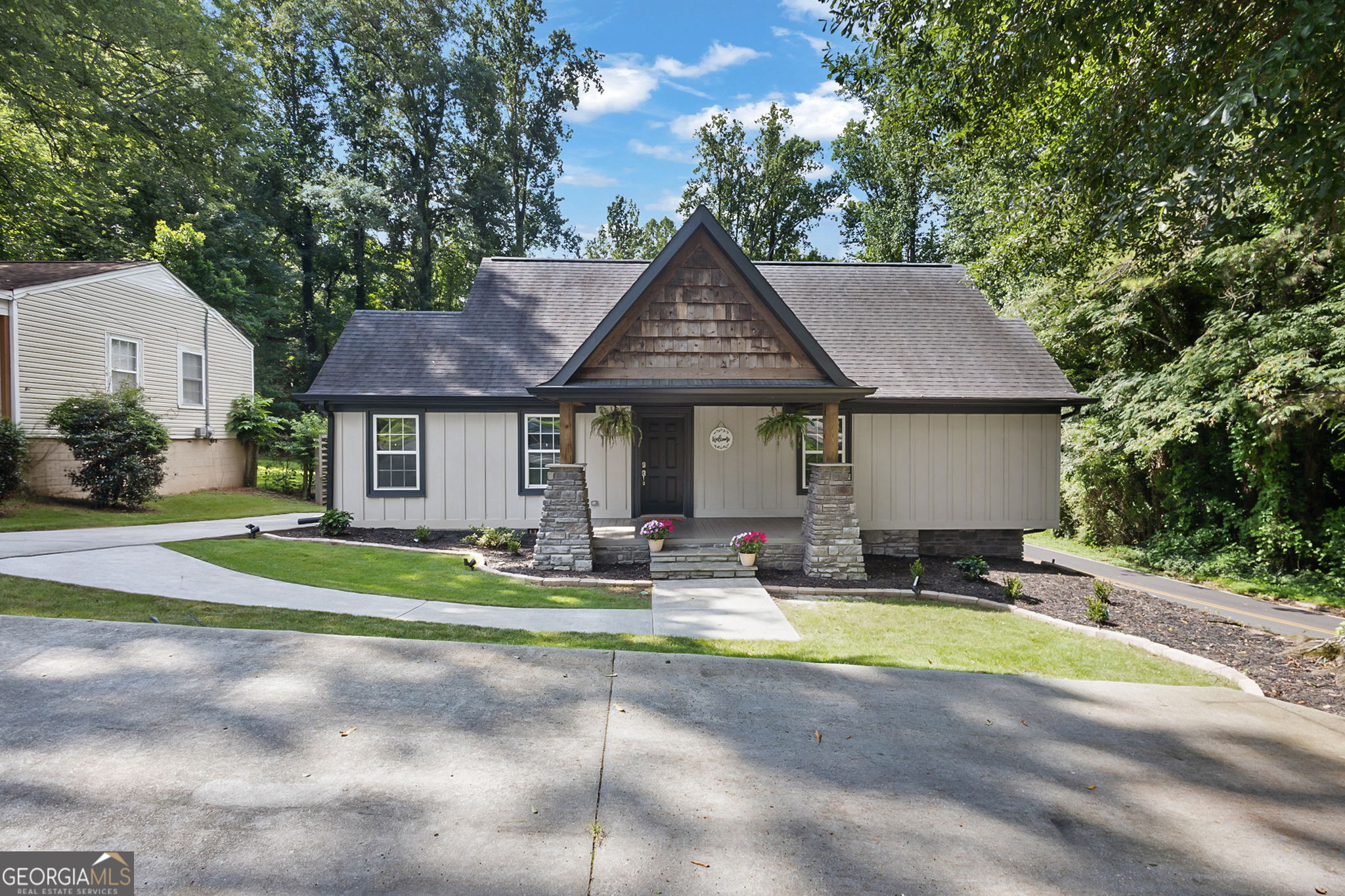 130 Sharp Street Property Photo 1