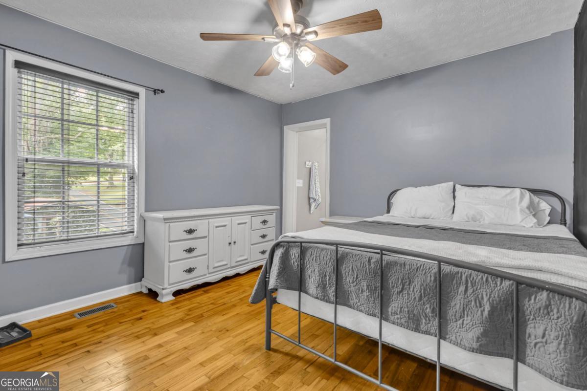 130 Sharp Street Property Photo 15