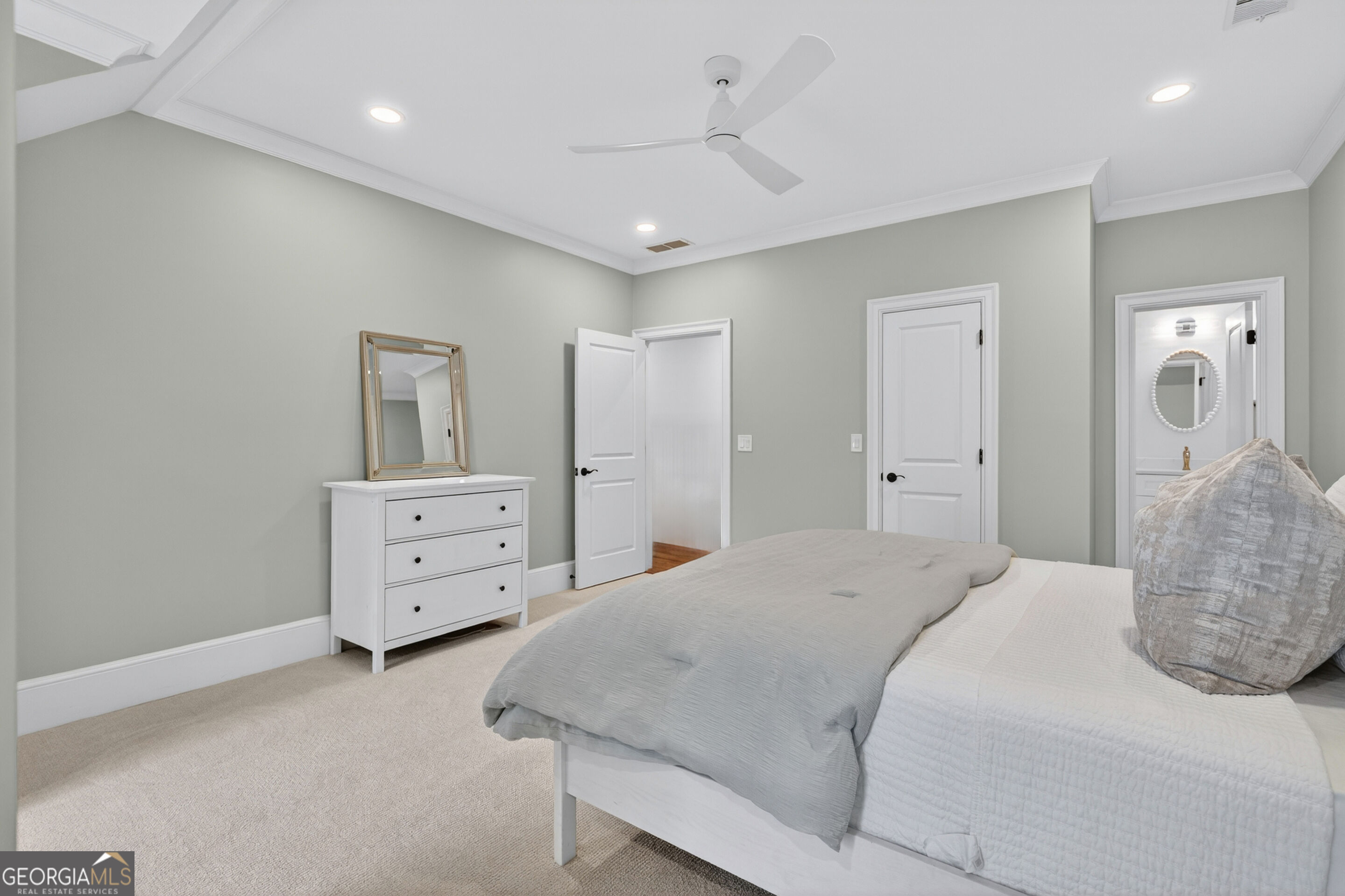 4605 Angelo Drive Ne Property Photo 59