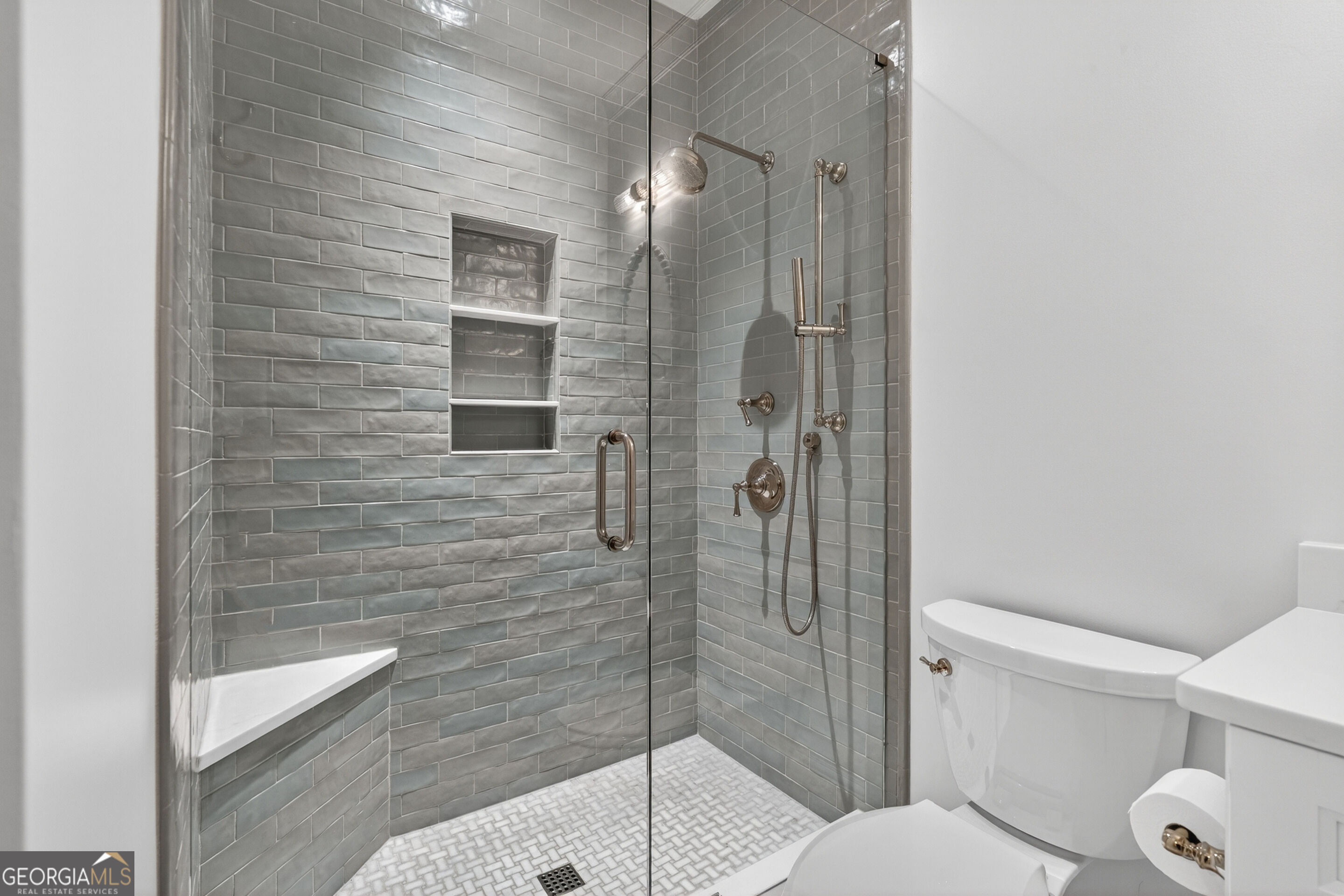 4605 Angelo Drive Ne Property Photo 61