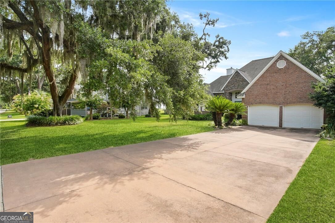 245 Youmans Road Property Photo 3