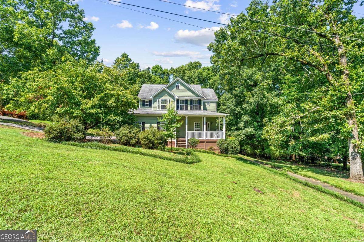 185 Thornwood Drive SE Property Photo 1