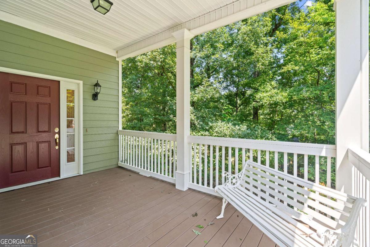185 Thornwood Drive Se Property Photo 7