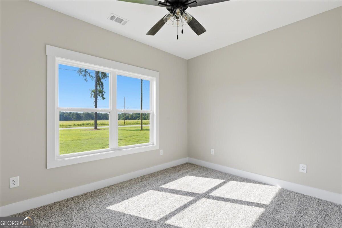140 Overland Way Property Photo 21