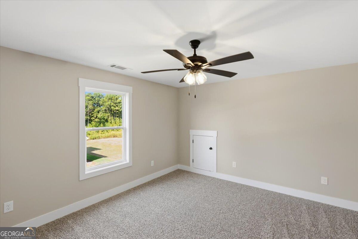 140 Overland Way Property Photo 24
