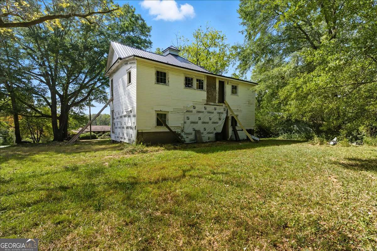 111 Bryan Street W Property Photo 29