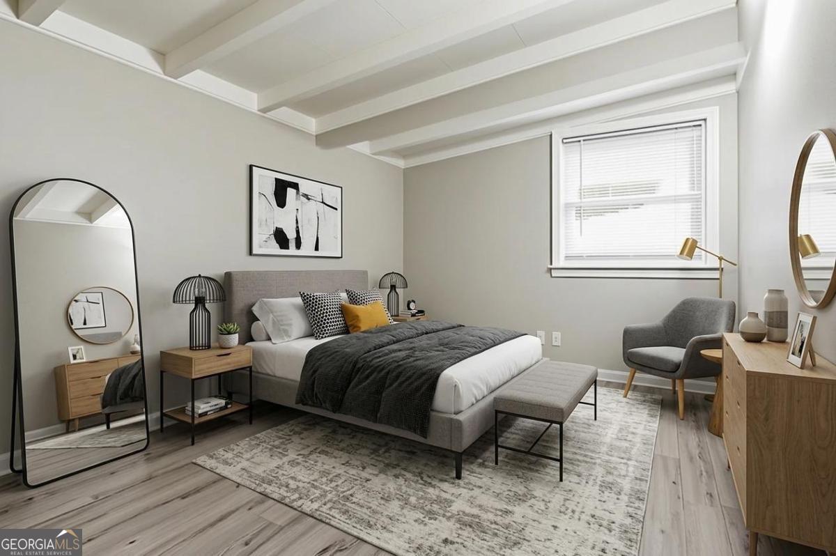25 Larose Circle Se Property Photo 4