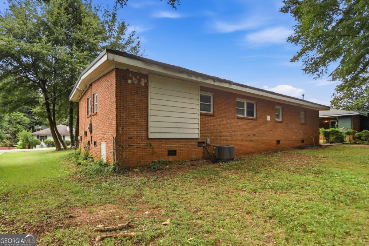 25 Larose Circle Se Property Photo 25